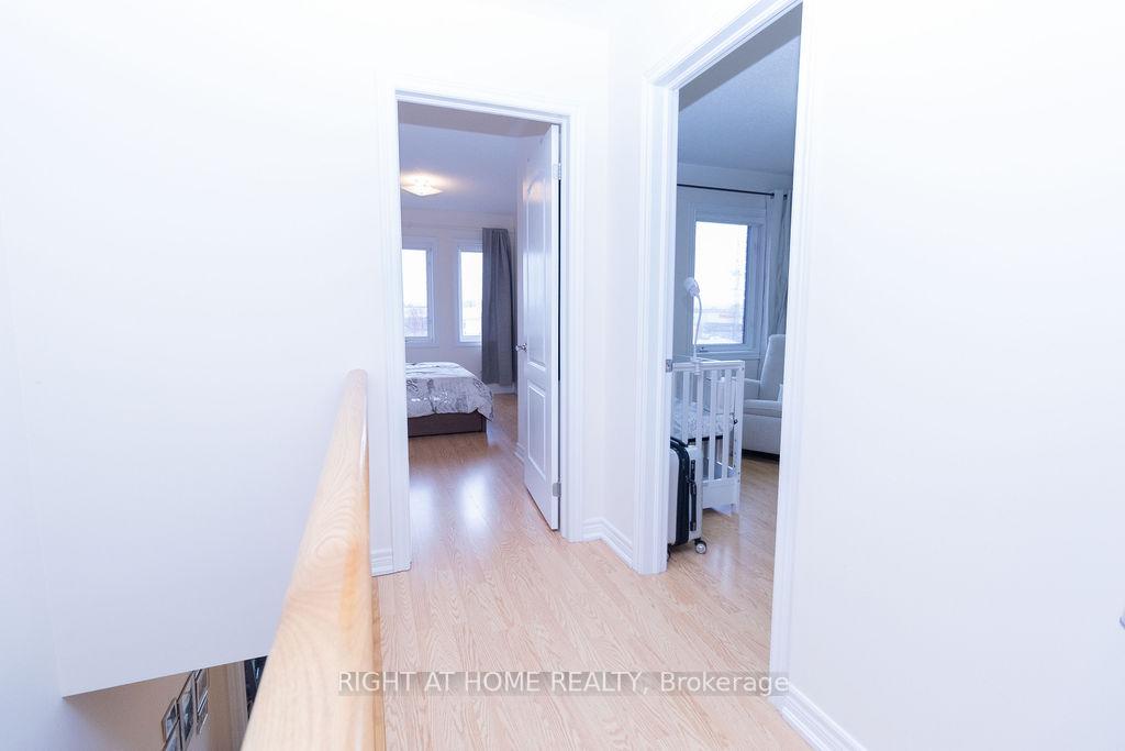 Photo 19 of 169 Zokol Drive, Aurora, Bayview Northeast — HOMEH