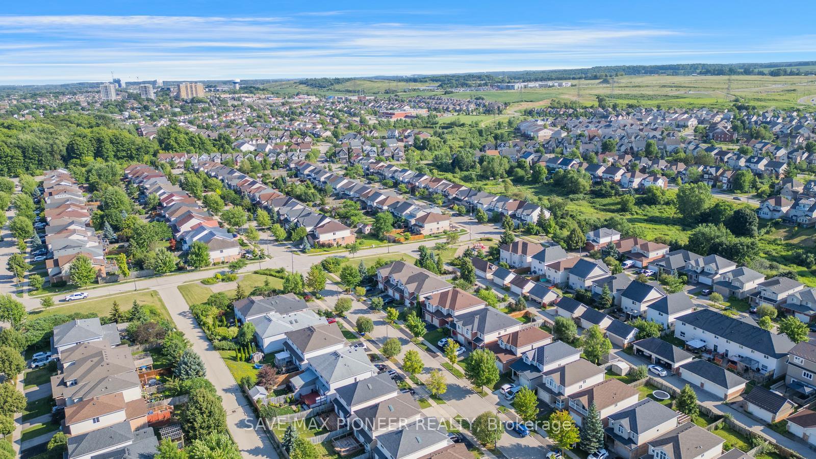 Photo 8 of 675 Karlsfeld Road, Waterloo — HOMEH