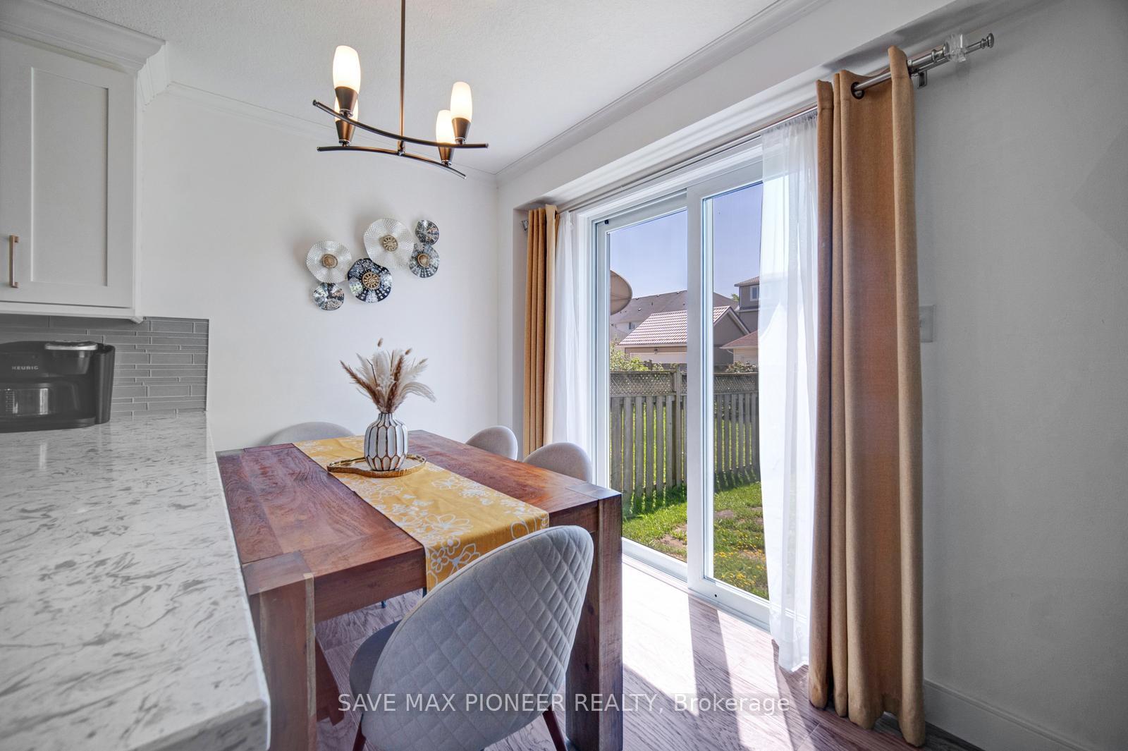 Photo 17 of 675 Karlsfeld Road, Waterloo — HOMEH