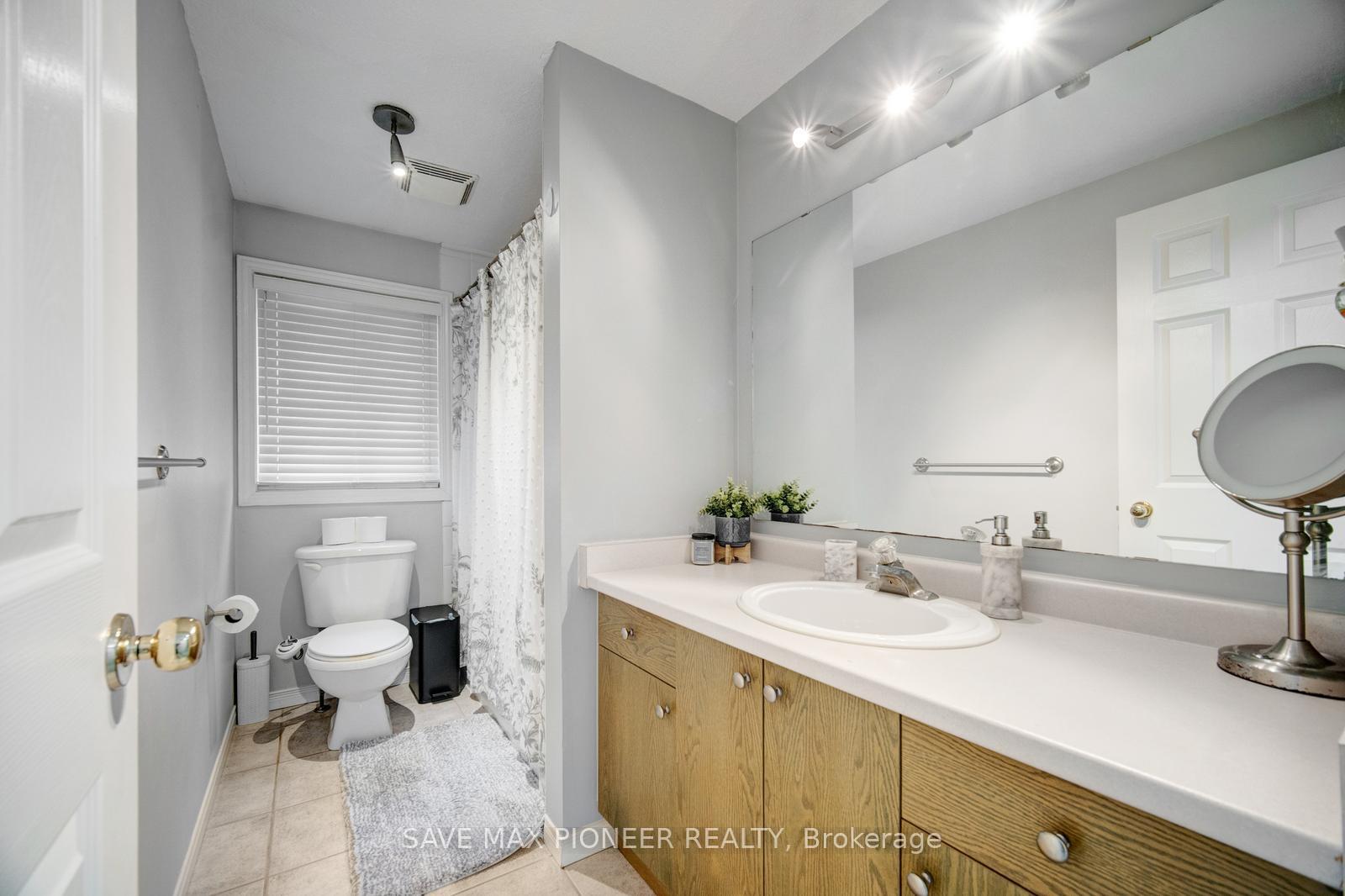Photo 23 of 675 Karlsfeld Road, Waterloo — HOMEH