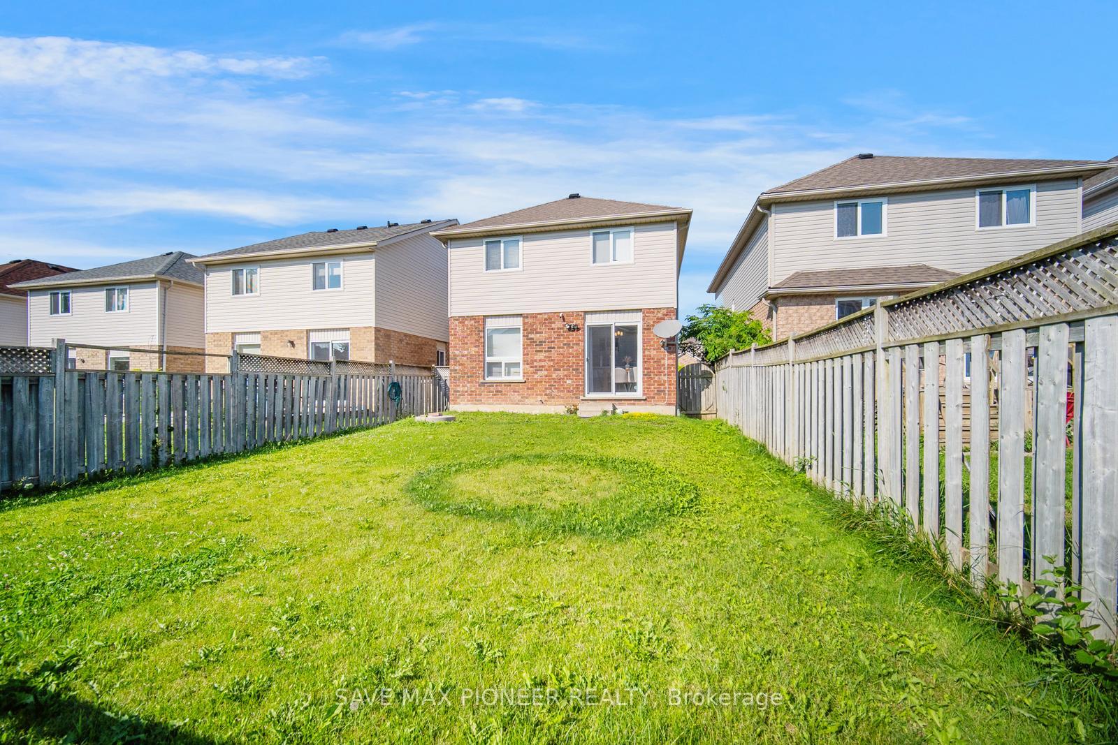 Photo 33 of 675 Karlsfeld Road, Waterloo — HOMEH
