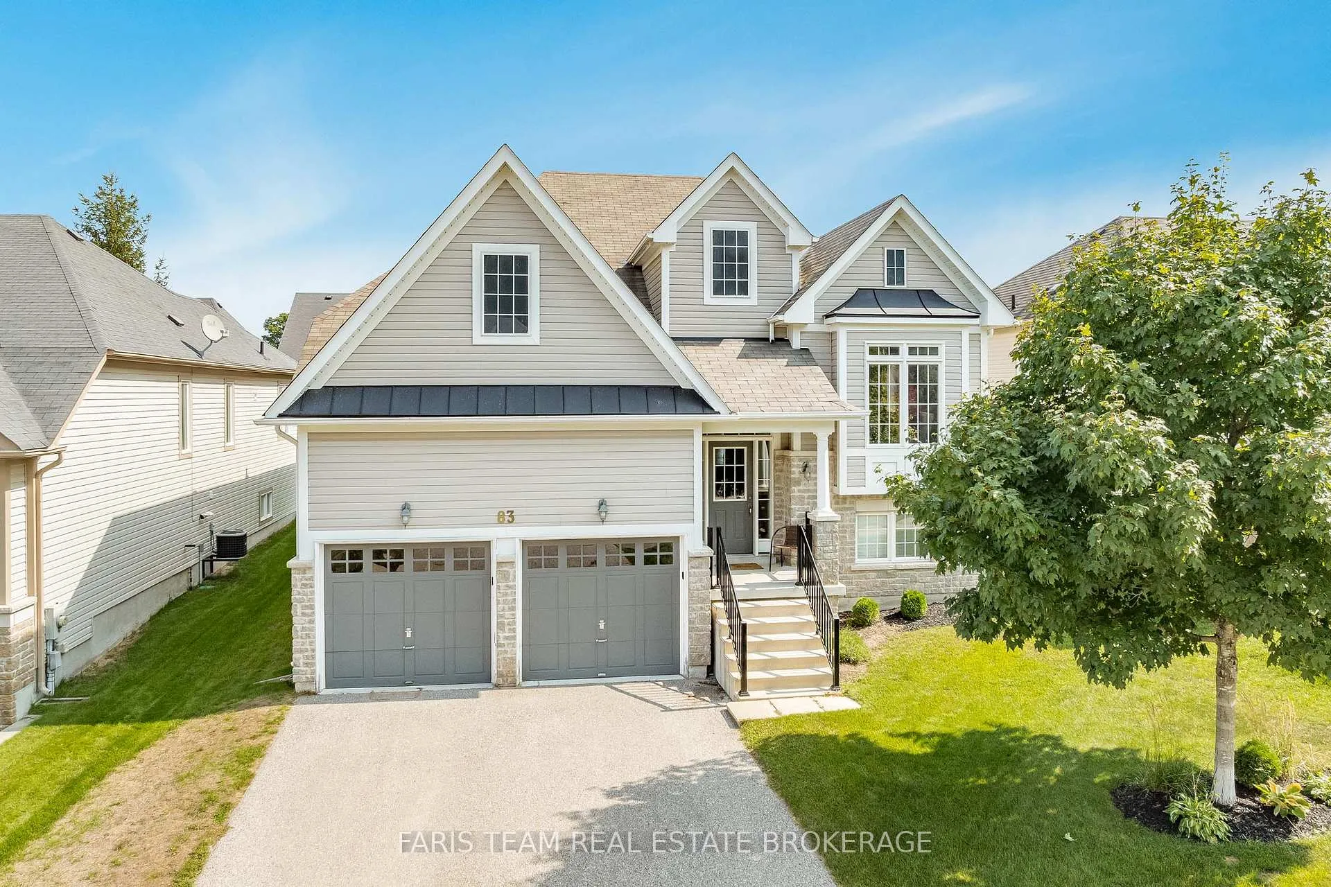 Photo 2 of 83 White Sands Way, Wasaga Beach — HOMEH