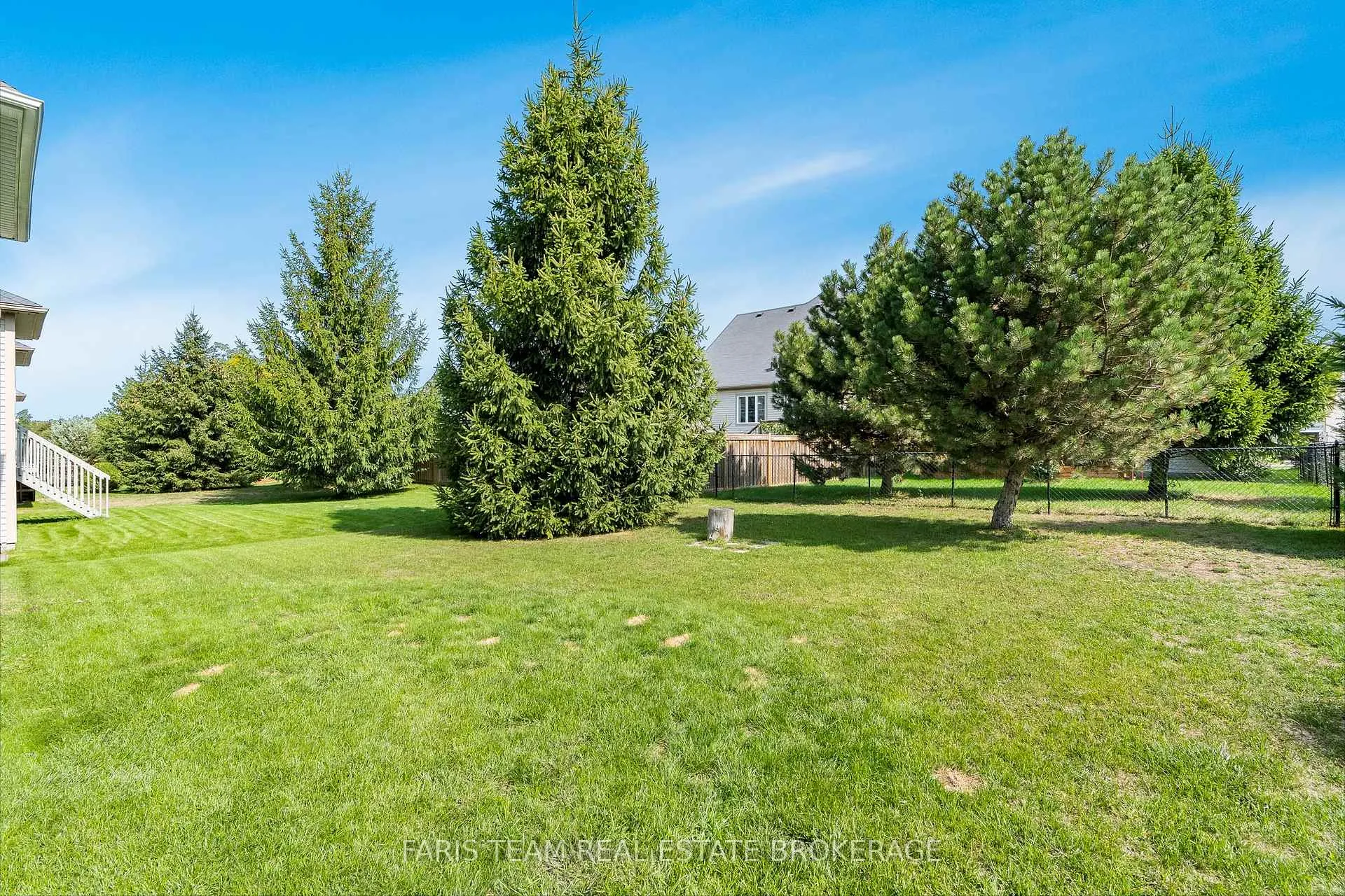 Photo 30 of 83 White Sands Way, Wasaga Beach — HOMEH