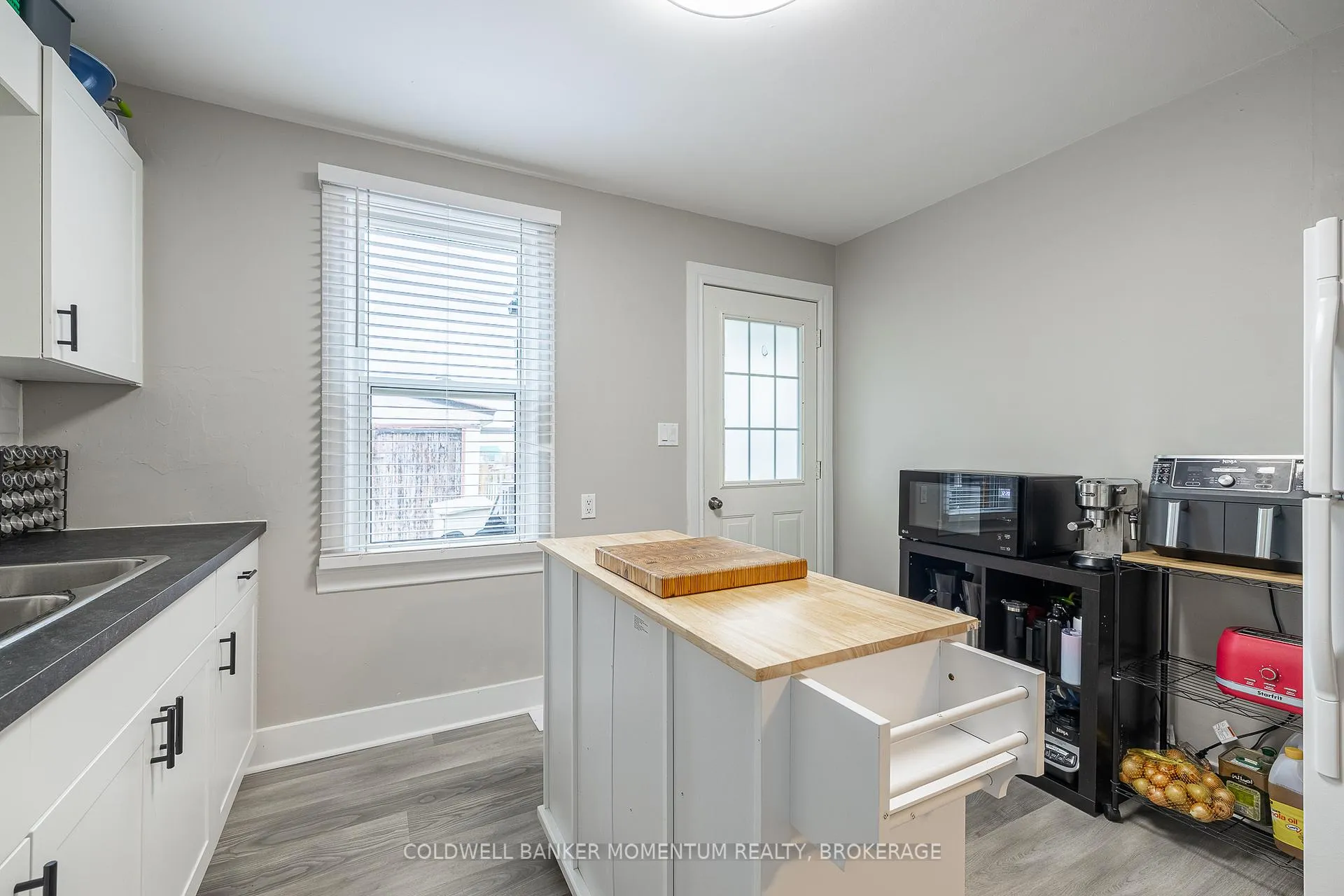 Photo 8 of 46 Harold Avenue, Welland, Welland Downtown — HOMEH