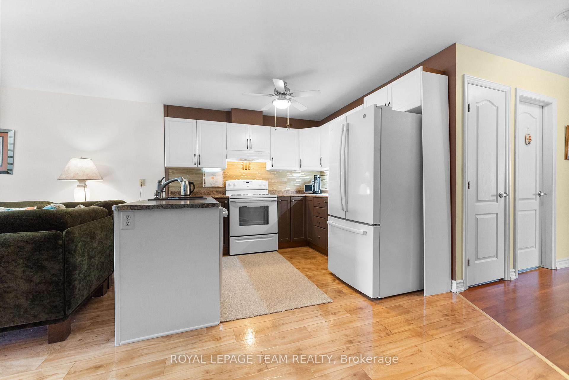 Photo 15 of 88 Thomas Street S, Arnprior — HOMEH