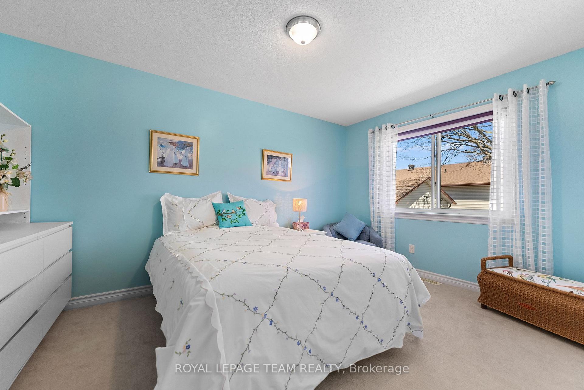 Photo 18 of 88 Thomas Street S, Arnprior — HOMEH