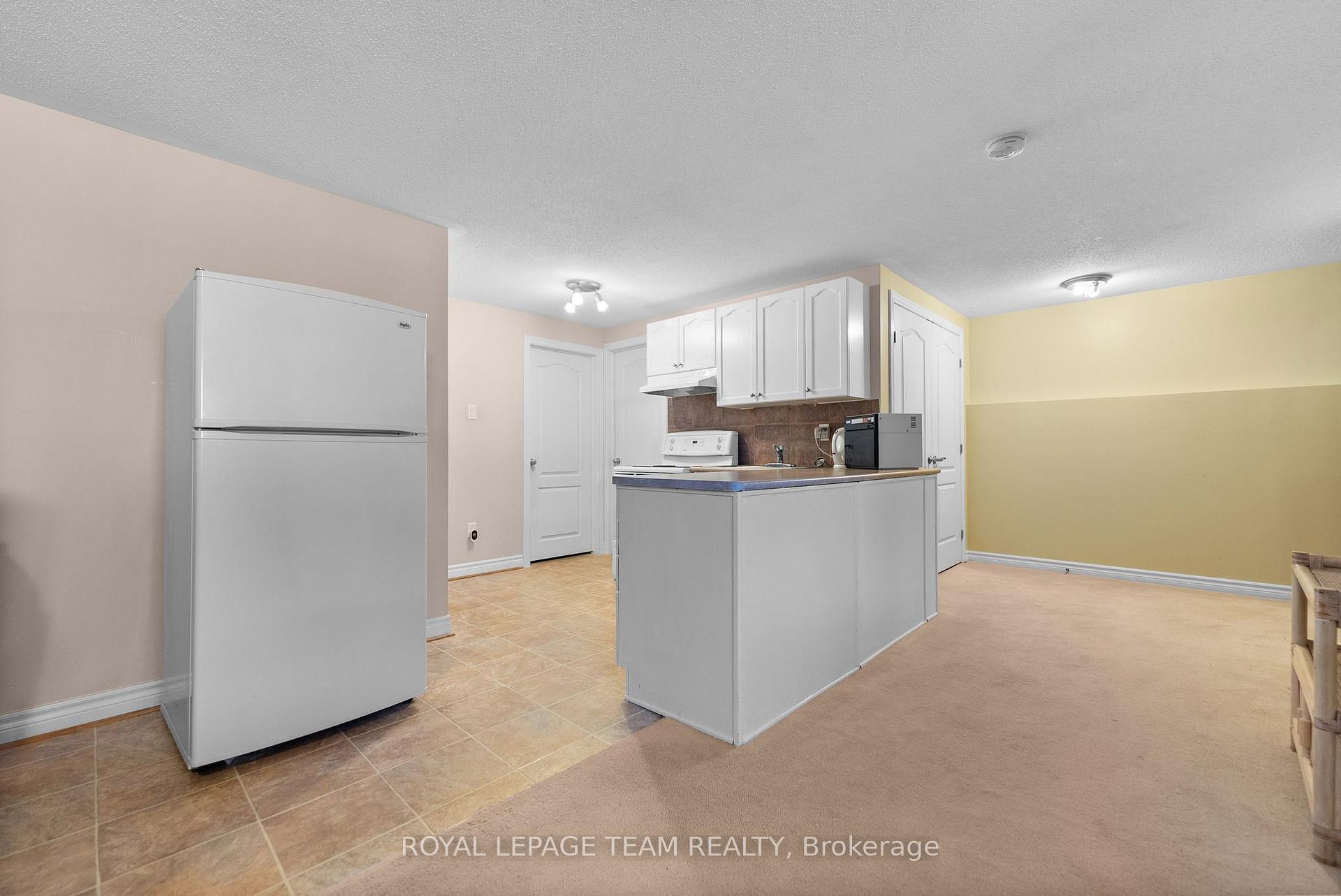 Photo 25 of 88 Thomas Street S, Arnprior — HOMEH