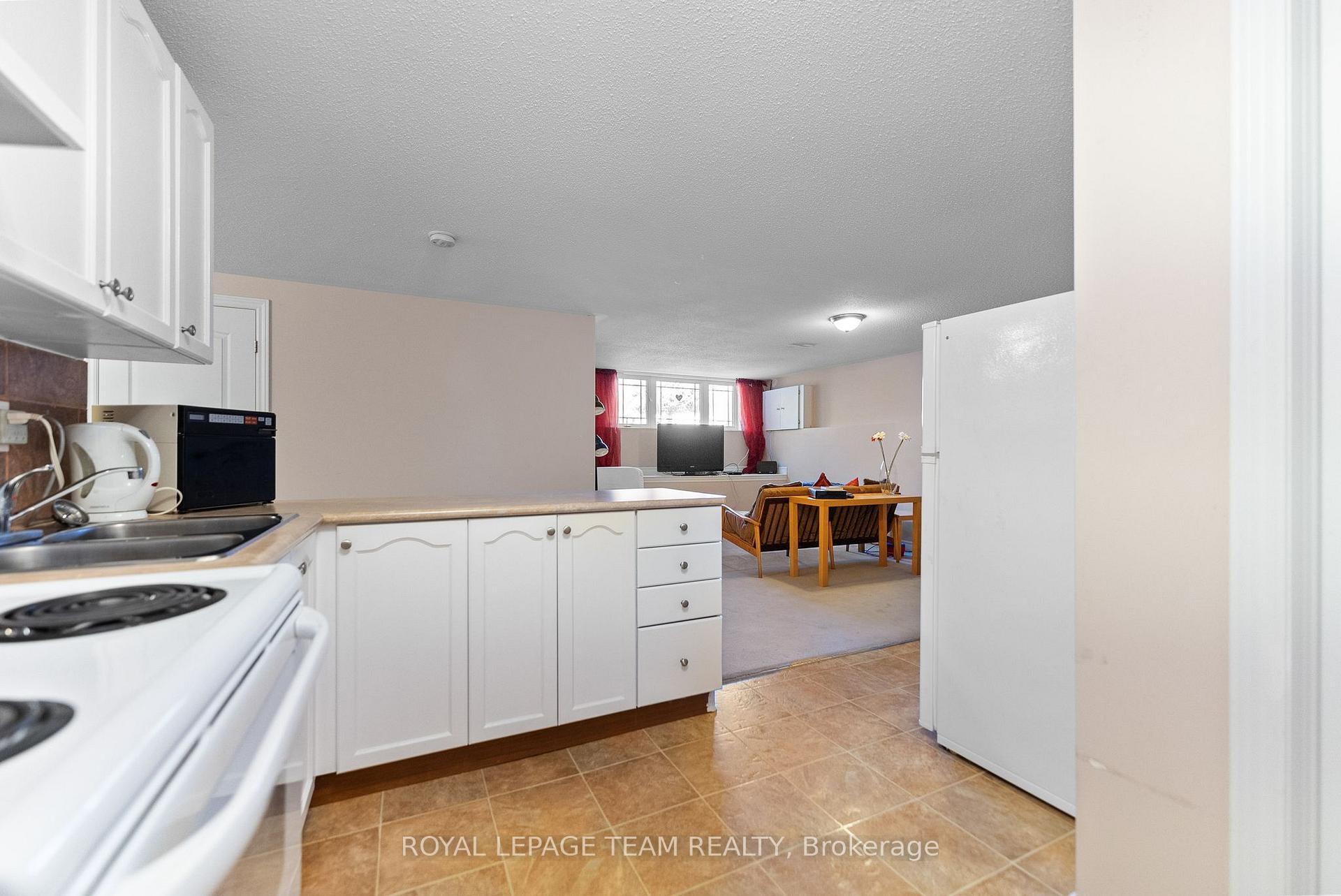 Photo 26 of 88 Thomas Street S, Arnprior — HOMEH