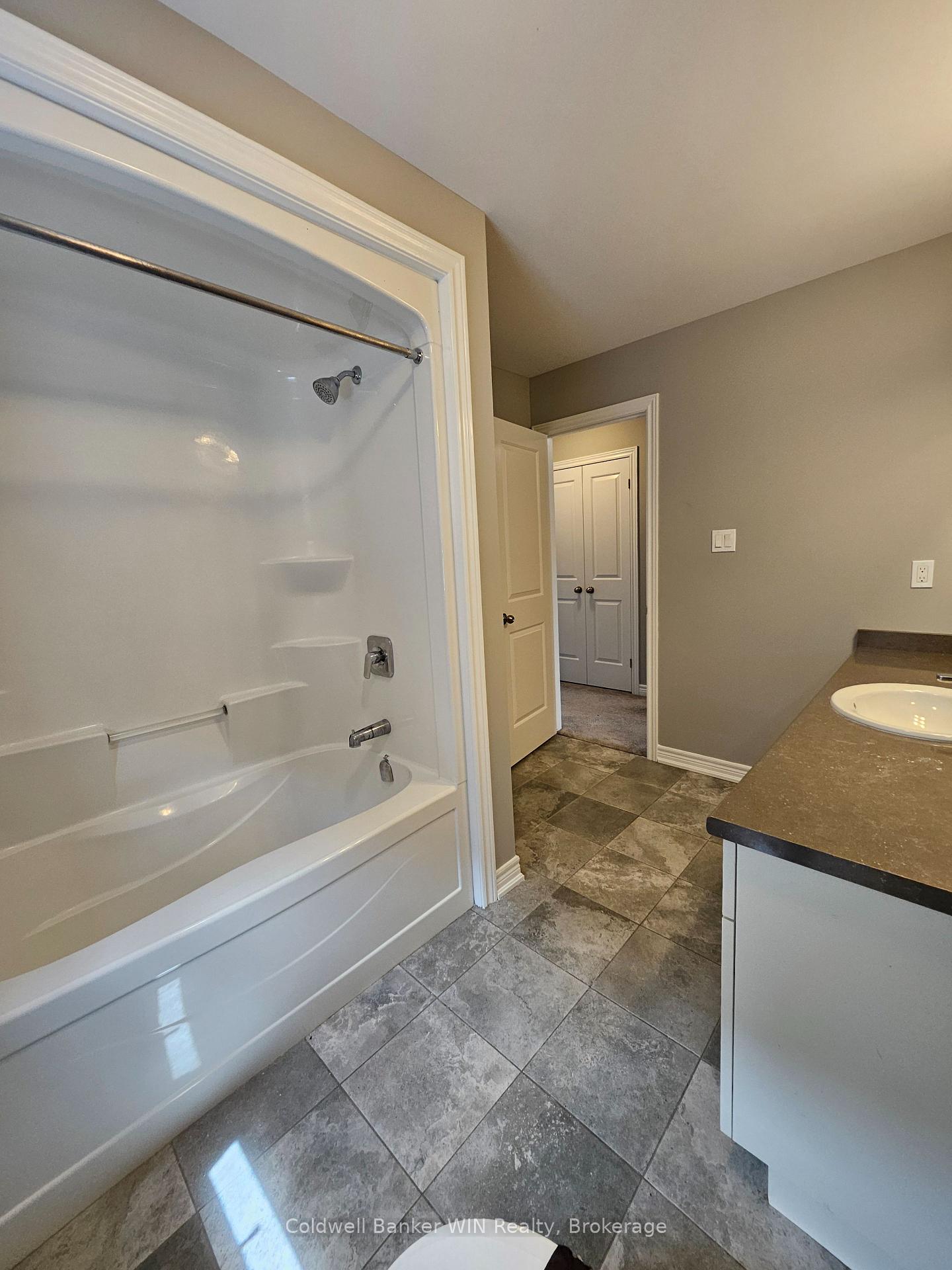 Photo 18 of 115 Shady Hill Road, West Grey — HOMEH