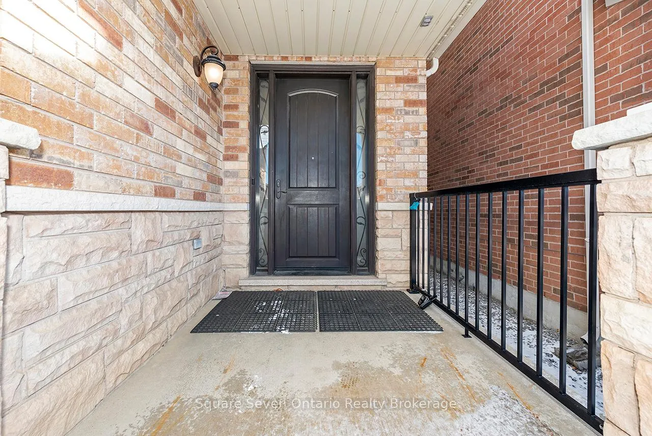 Photo 3 of 391 Vellore Park Avenue, Vaughan, Vellore Village — HOMEH