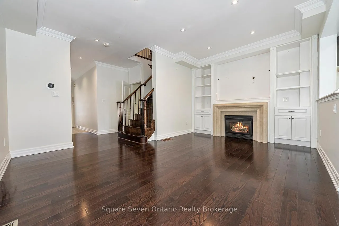 Photo 8 of 391 Vellore Park Avenue, Vaughan, Vellore Village — HOMEH
