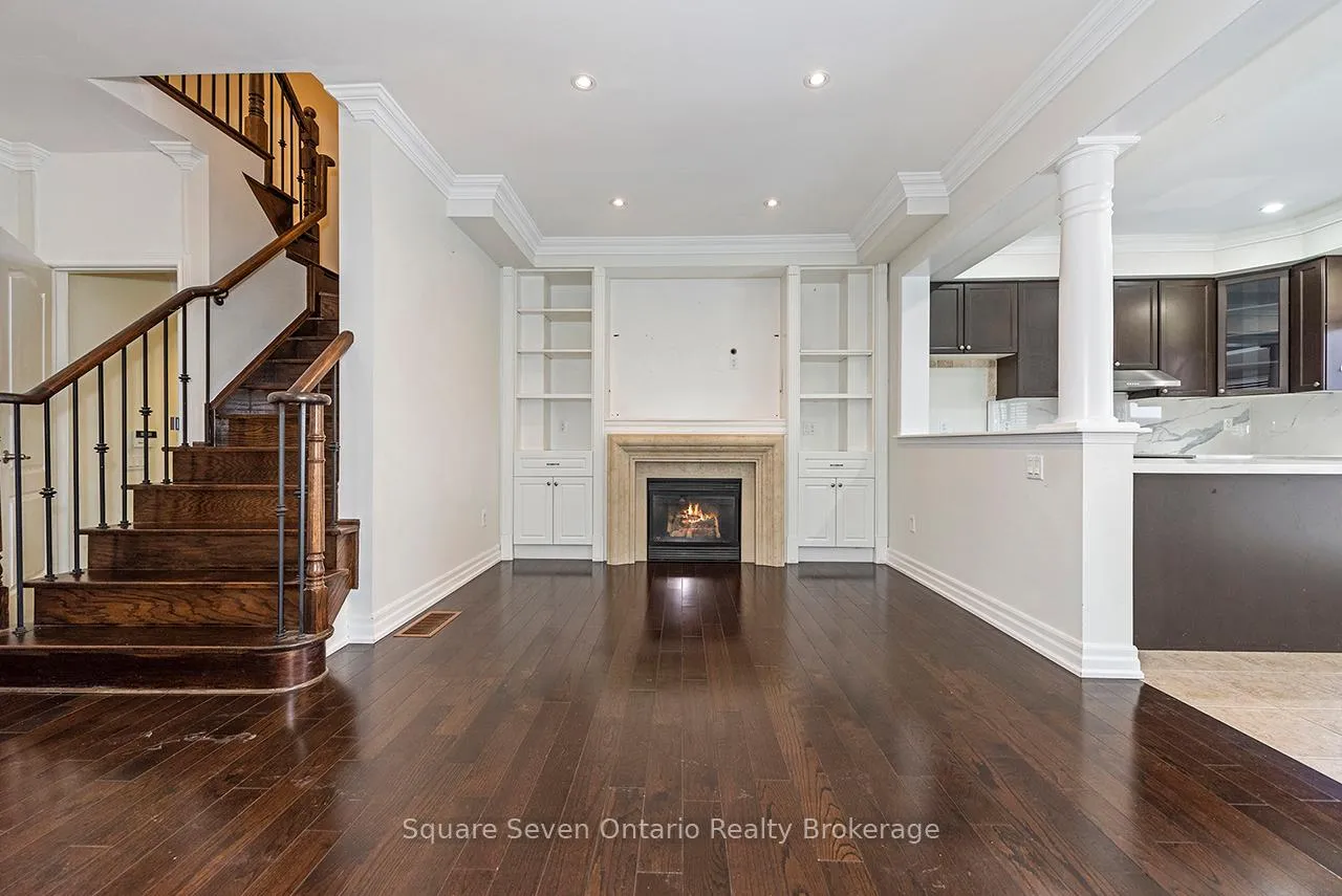 Photo 11 of 391 Vellore Park Avenue, Vaughan, Vellore Village — HOMEH