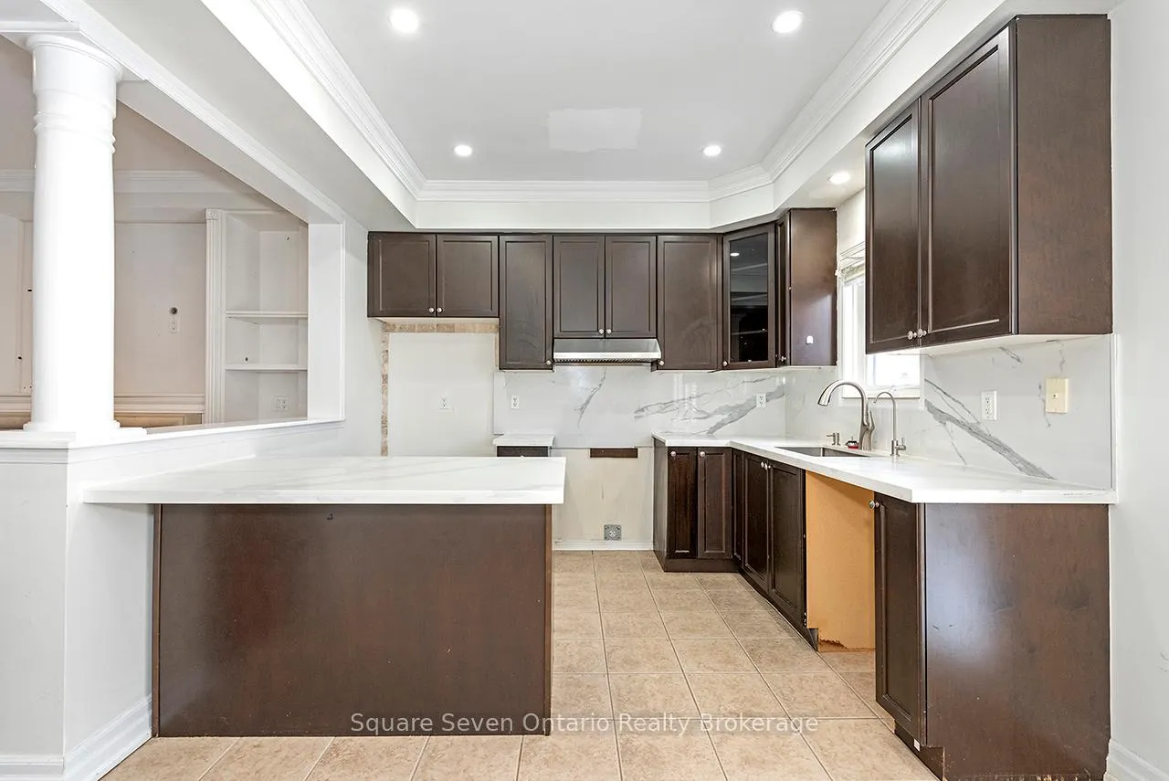 Photo 13 of 391 Vellore Park Avenue, Vaughan, Vellore Village — HOMEH
