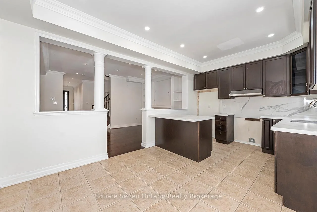 Photo 19 of 391 Vellore Park Avenue, Vaughan, Vellore Village — HOMEH