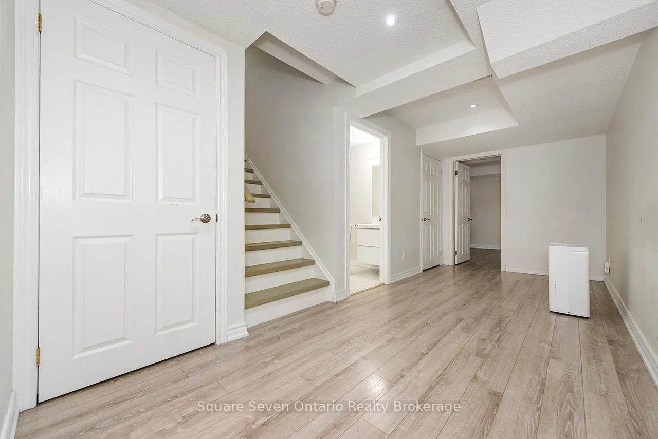 Photo 40 of 391 Vellore Park Avenue, Vaughan, Vellore Village — HOMEH