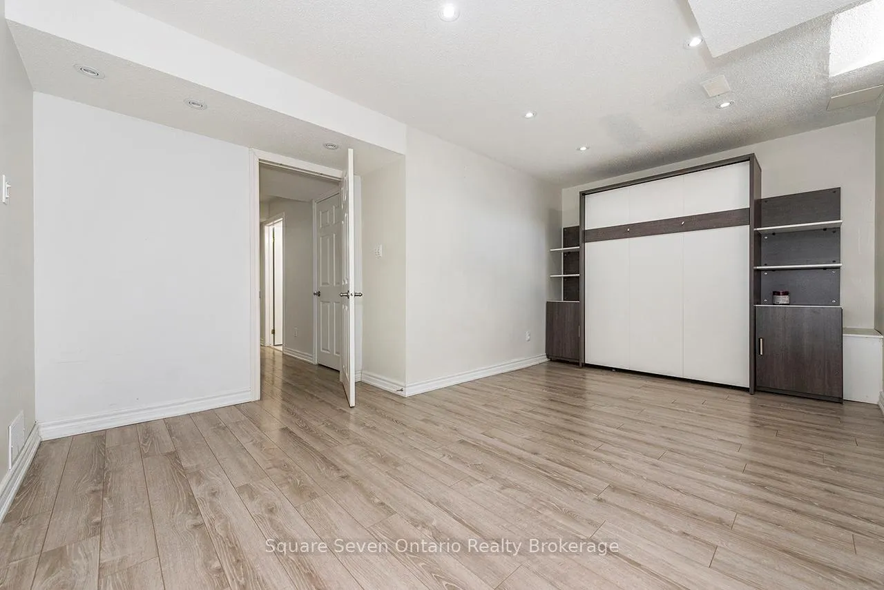 Photo 45 of 391 Vellore Park Avenue, Vaughan, Vellore Village — HOMEH