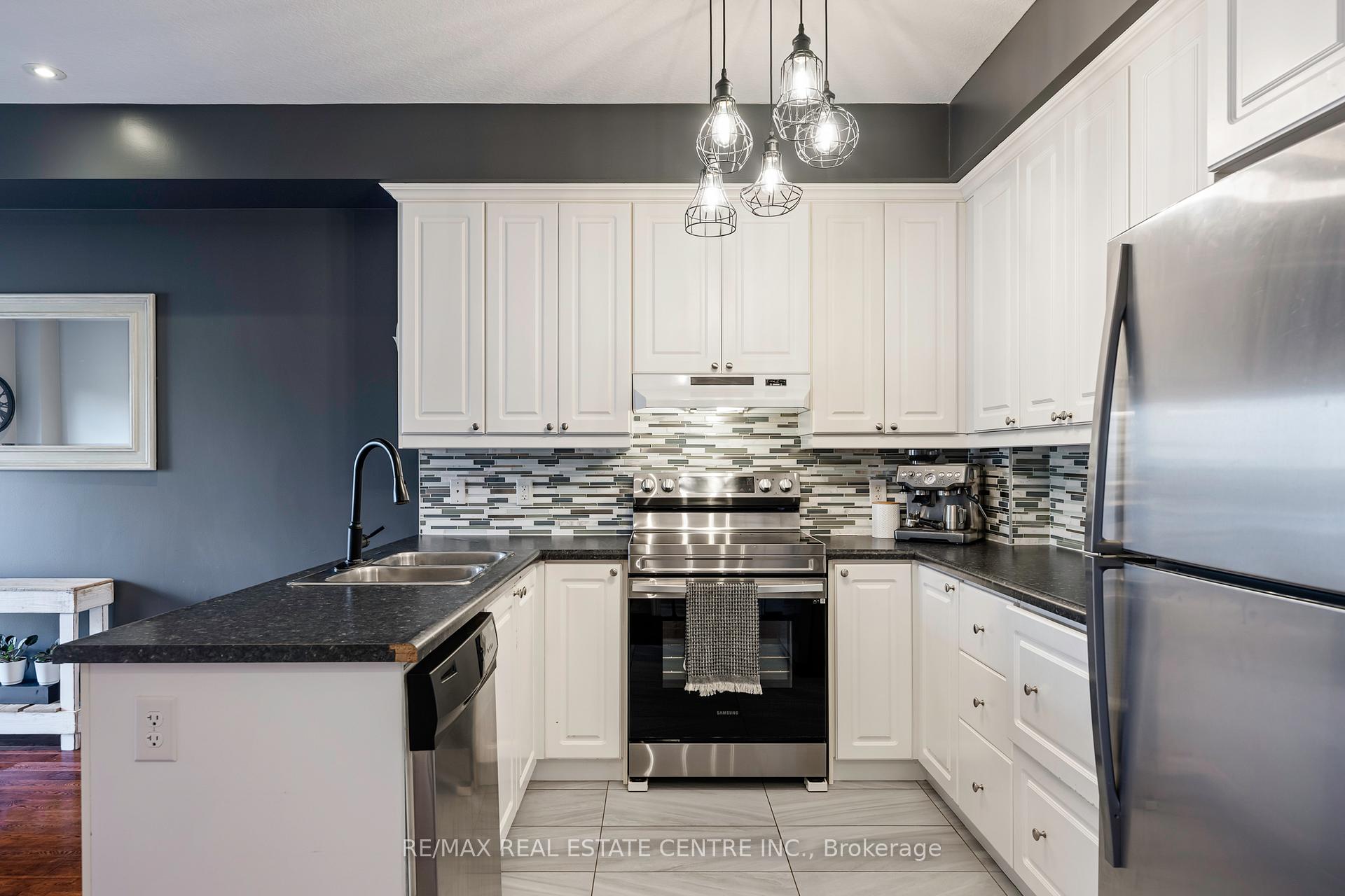Photo 10 of 111 Samuel Drive, Wellington North, Arthur — HOMEH