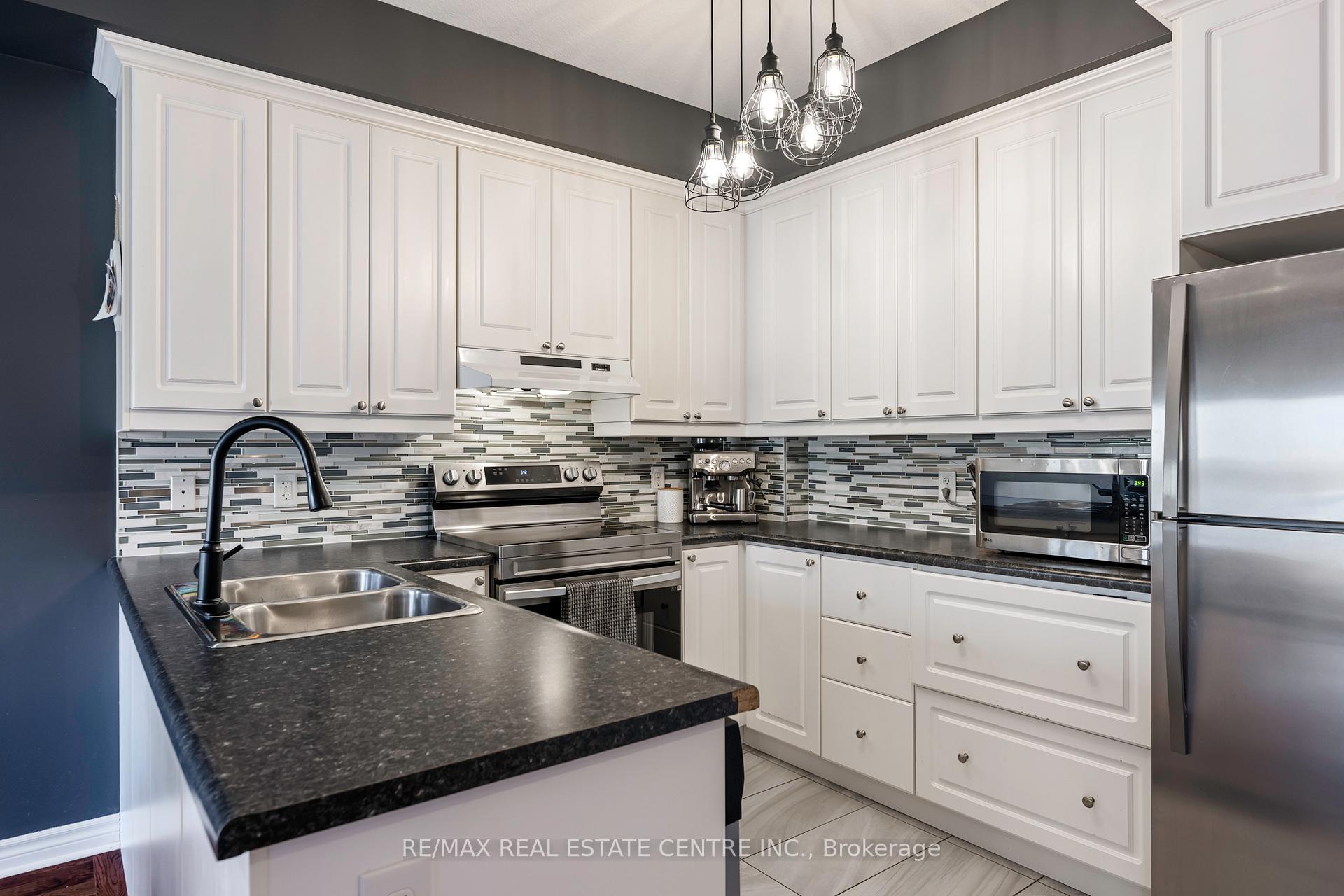 Photo 11 of 111 Samuel Drive, Wellington North, Arthur — HOMEH