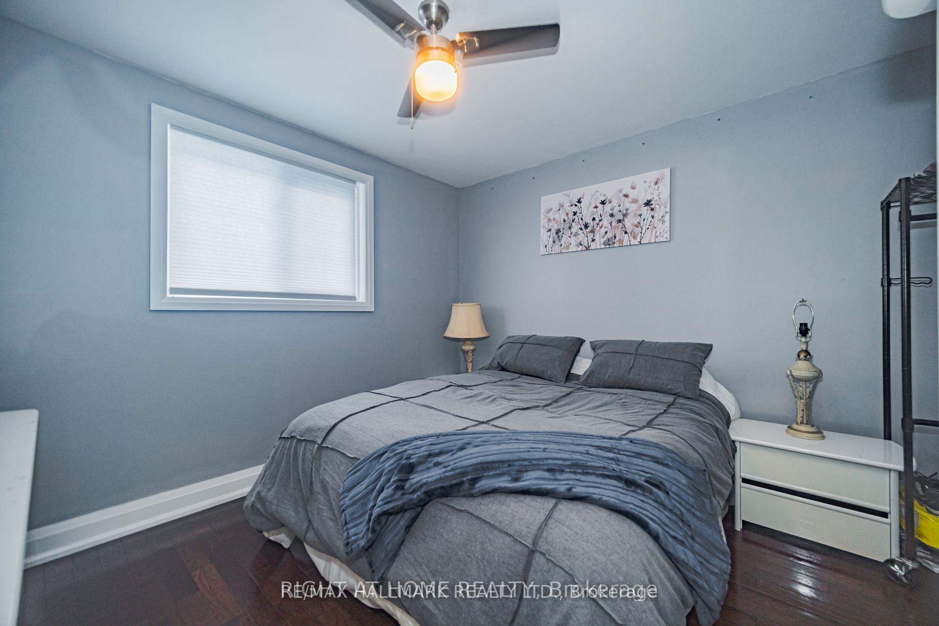 Photo 19 of 4 Devins Drive, Aurora, Aurora Heights — HOMEH