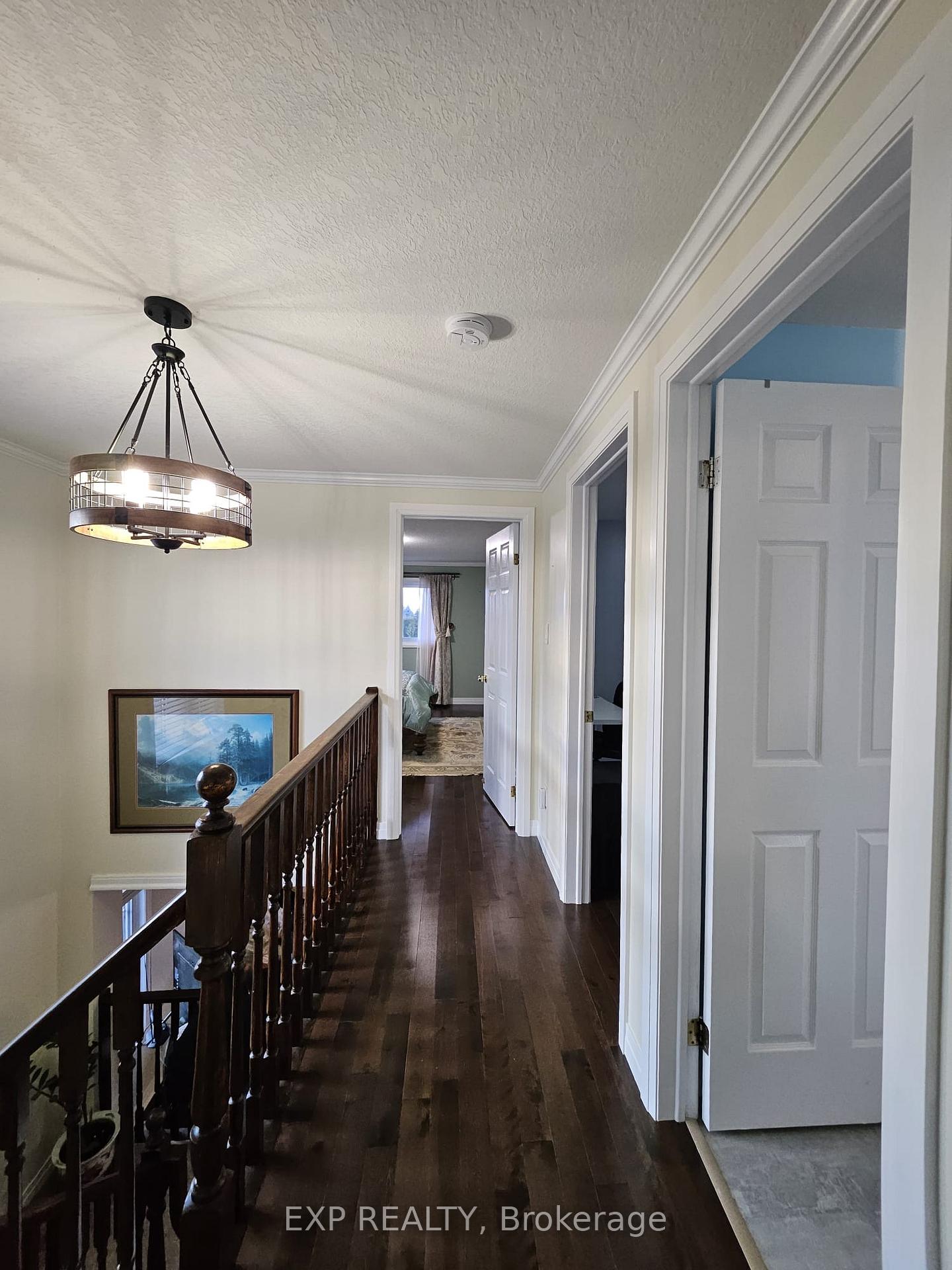 Photo 8 of 902 Atlantic Boulevard, Waterloo — HOMEH
