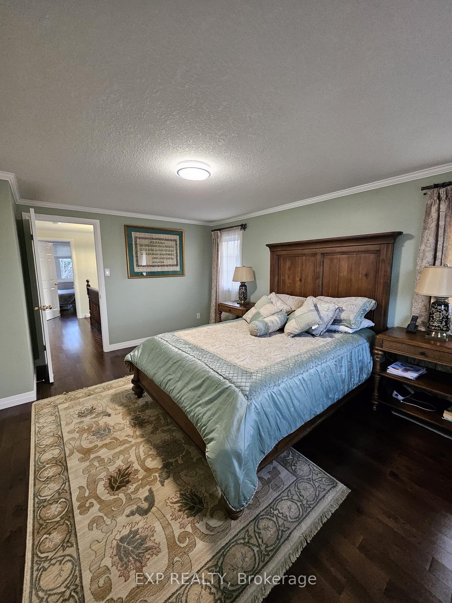 Photo 11 of 902 Atlantic Boulevard, Waterloo — HOMEH