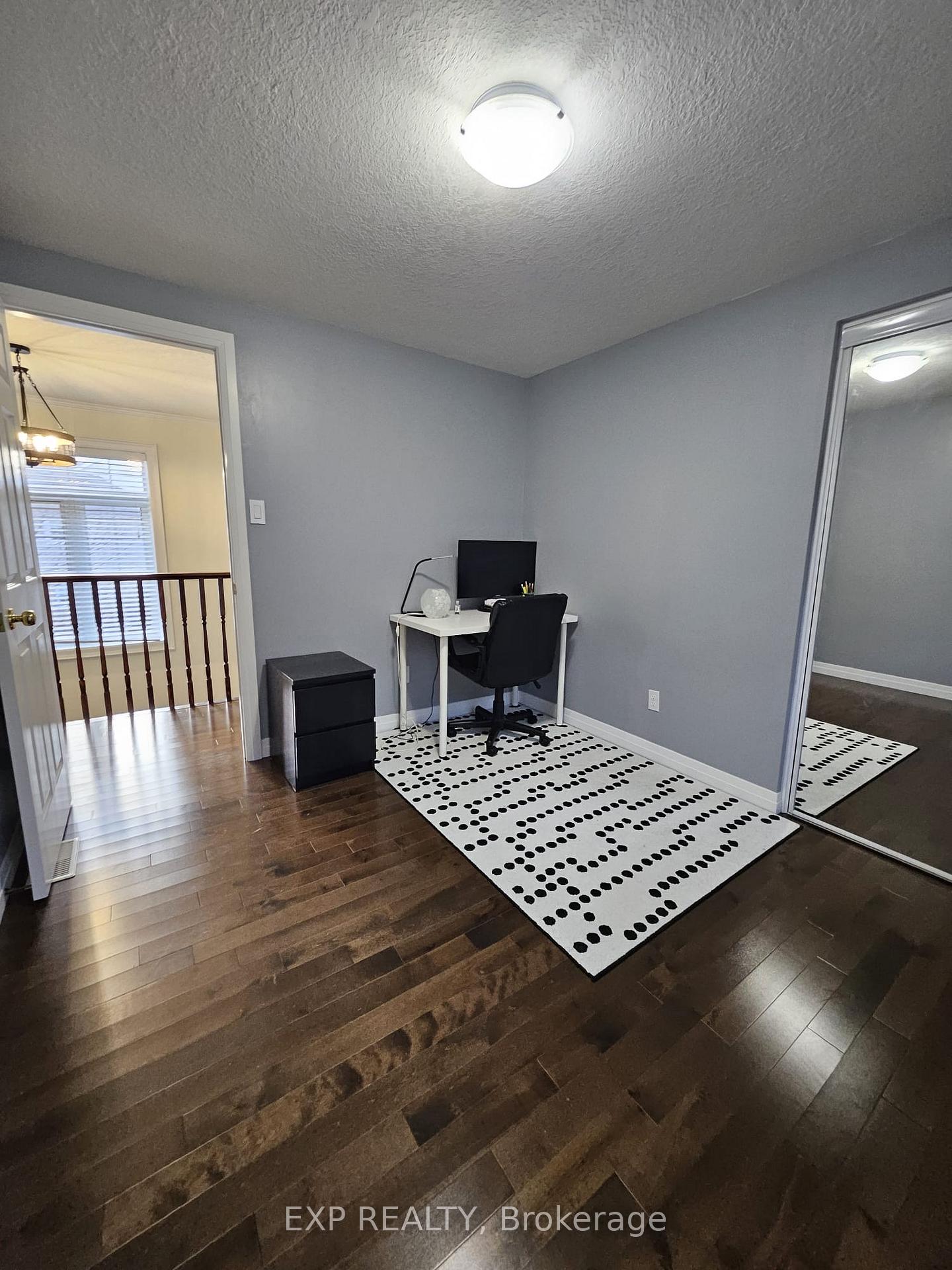 Photo 16 of 902 Atlantic Boulevard, Waterloo — HOMEH