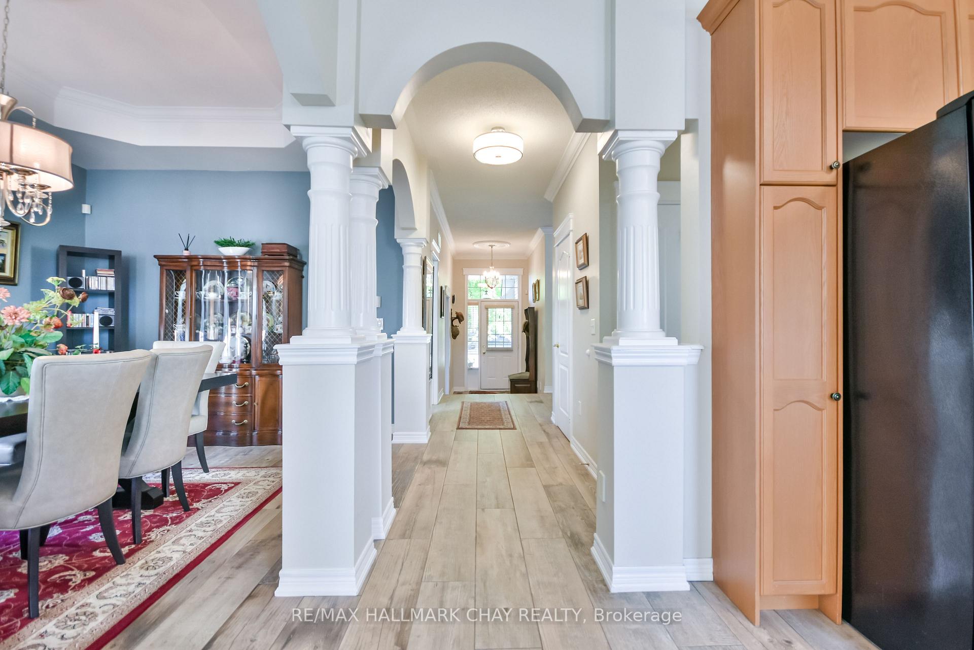 Photo 6 of 33 Meadowood Drive, Wasaga Beach — HOMEH