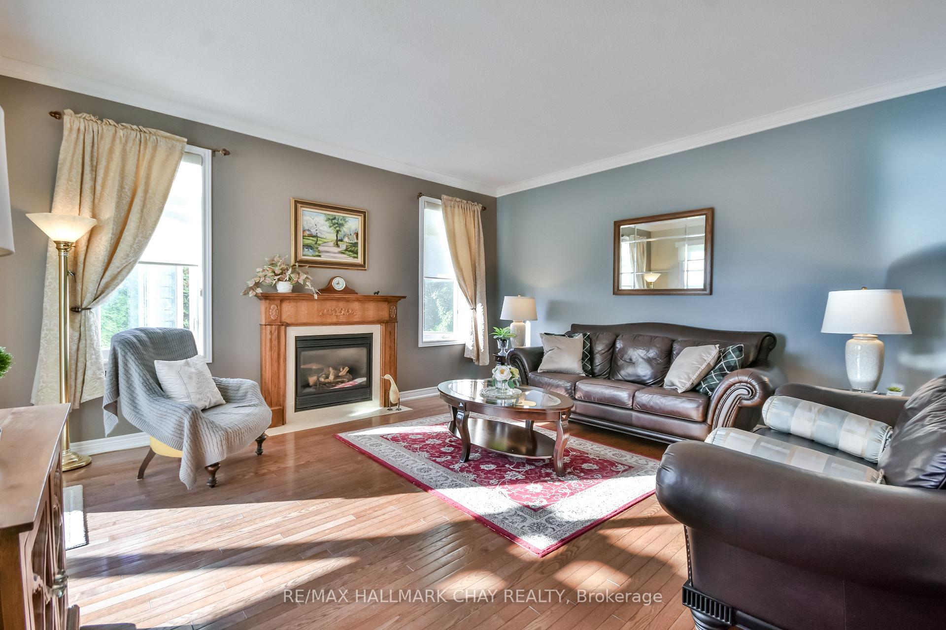 Photo 12 of 33 Meadowood Drive, Wasaga Beach — HOMEH