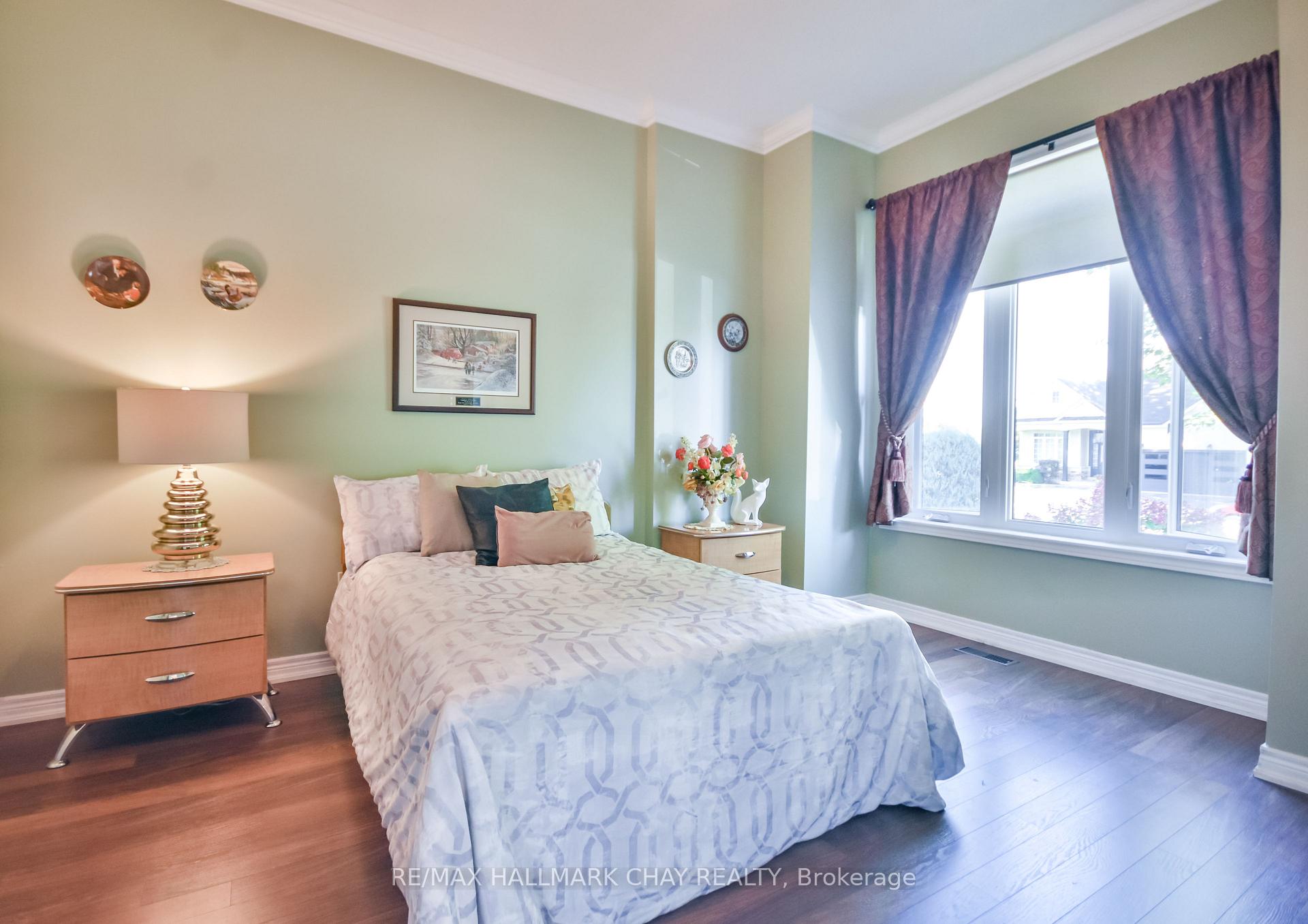 Photo 22 of 33 Meadowood Drive, Wasaga Beach — HOMEH
