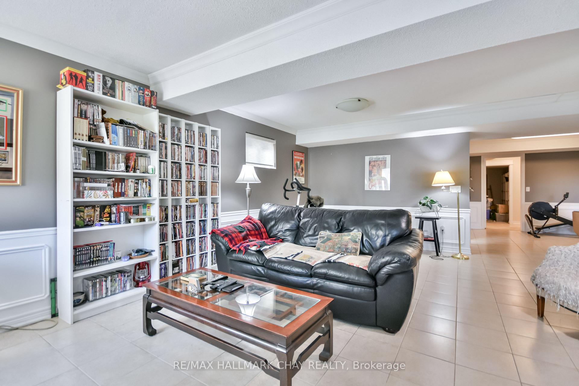 Photo 26 of 33 Meadowood Drive, Wasaga Beach — HOMEH