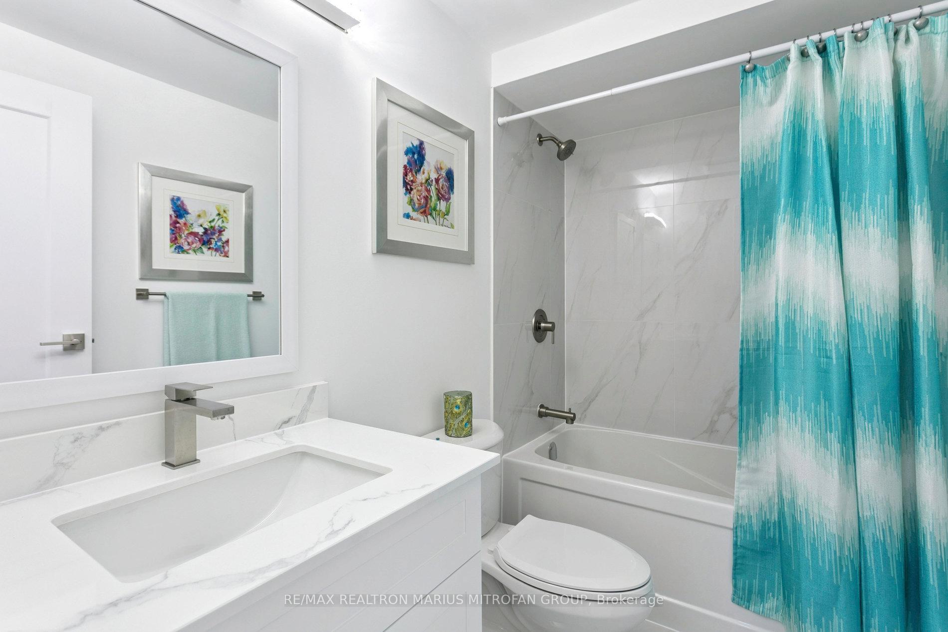 Photo 33 of 161 Joanna Crescent, Vaughan, Crestwood-Springfarm-Yorkhill — HOMEH