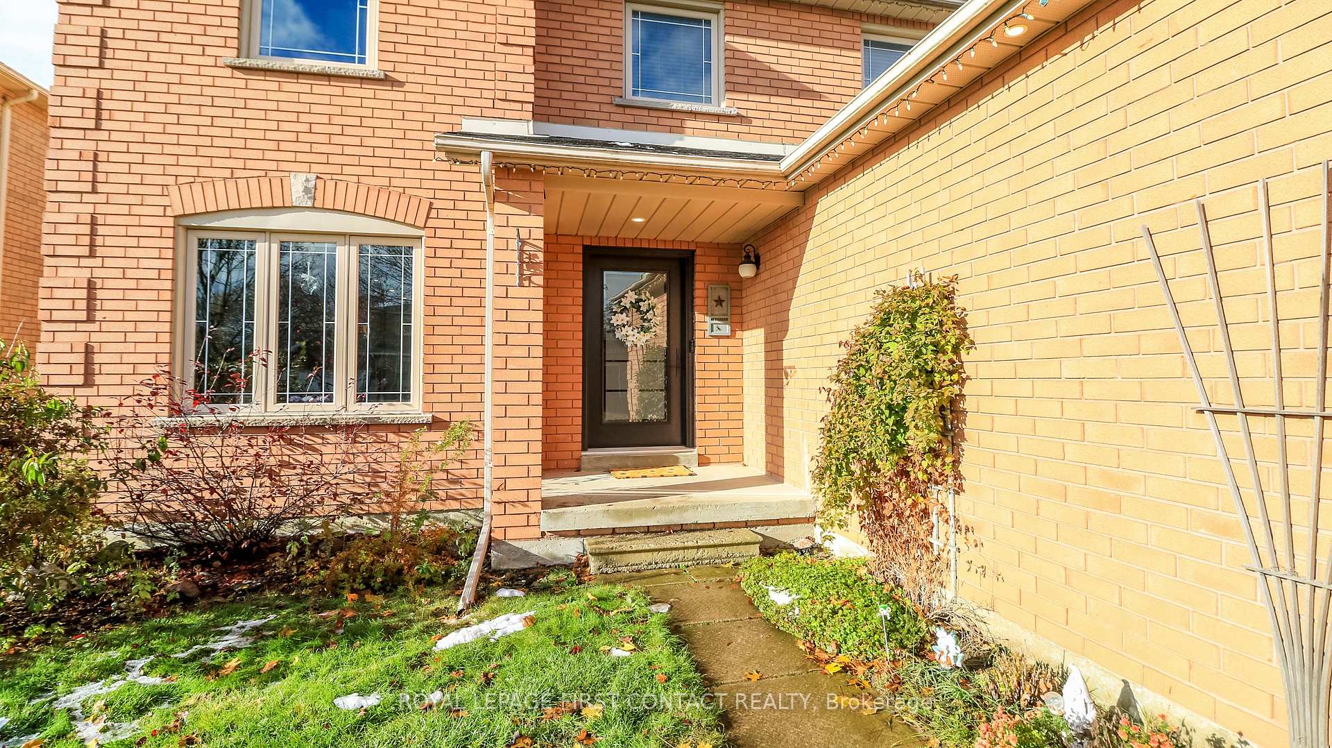 Photo 13 of 133 Brown Street, Barrie, Holly — HOMEH