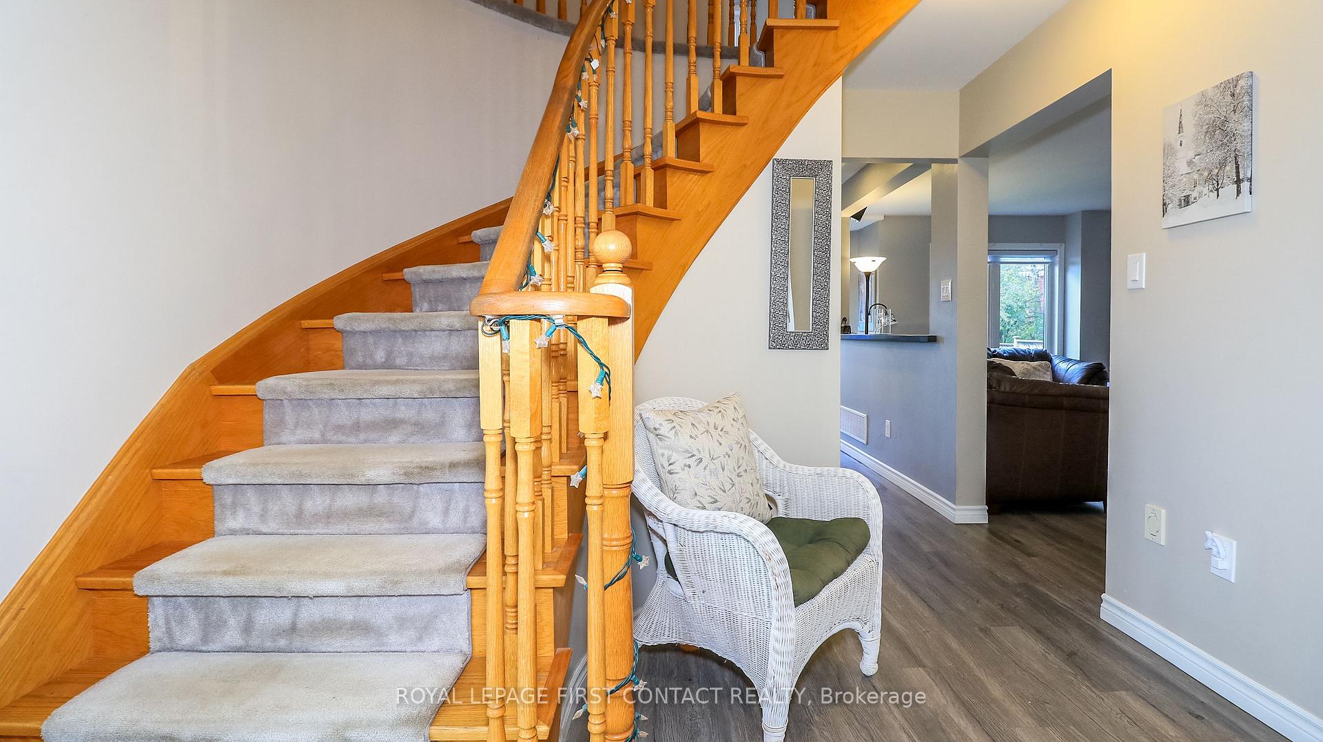 Photo 9 of 133 Brown Street, Barrie, Holly — HOMEH