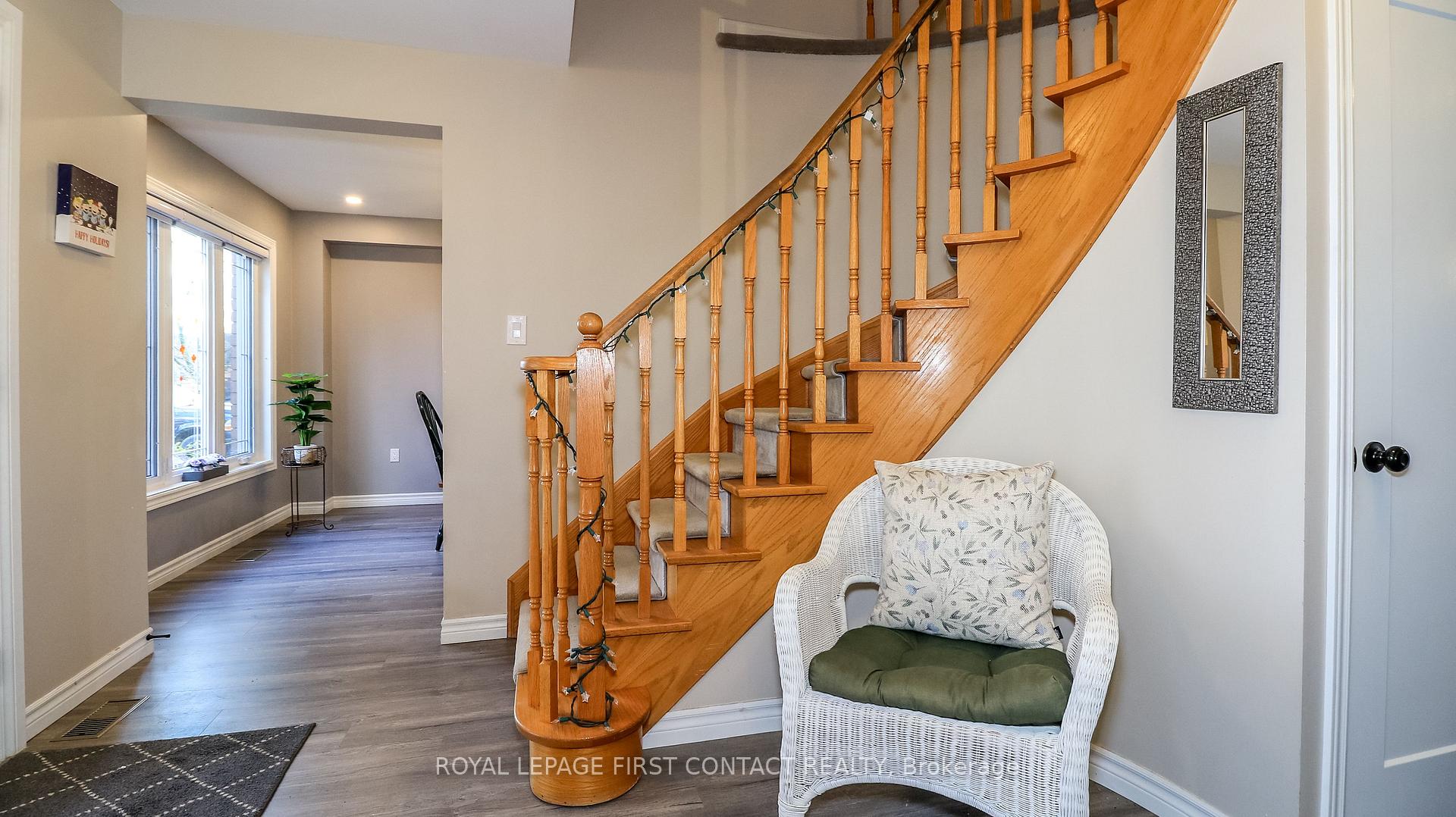 Photo 12 of 133 Brown Street, Barrie, Holly — HOMEH