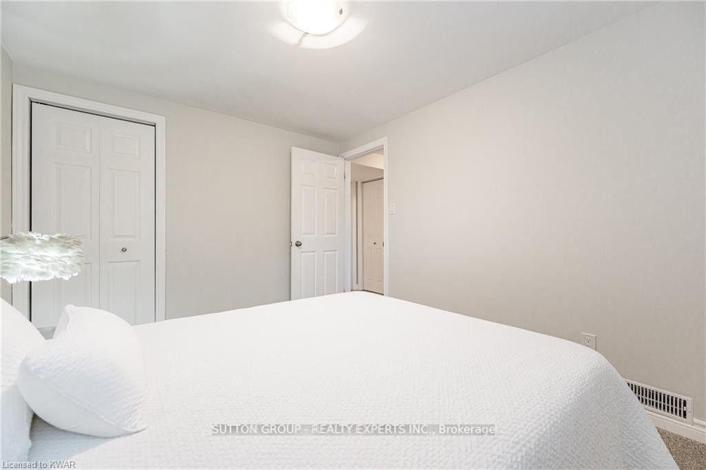 Photo 33 of Unit Upper, 604 Glen Forrest Boulevard, Waterloo — HOMEH