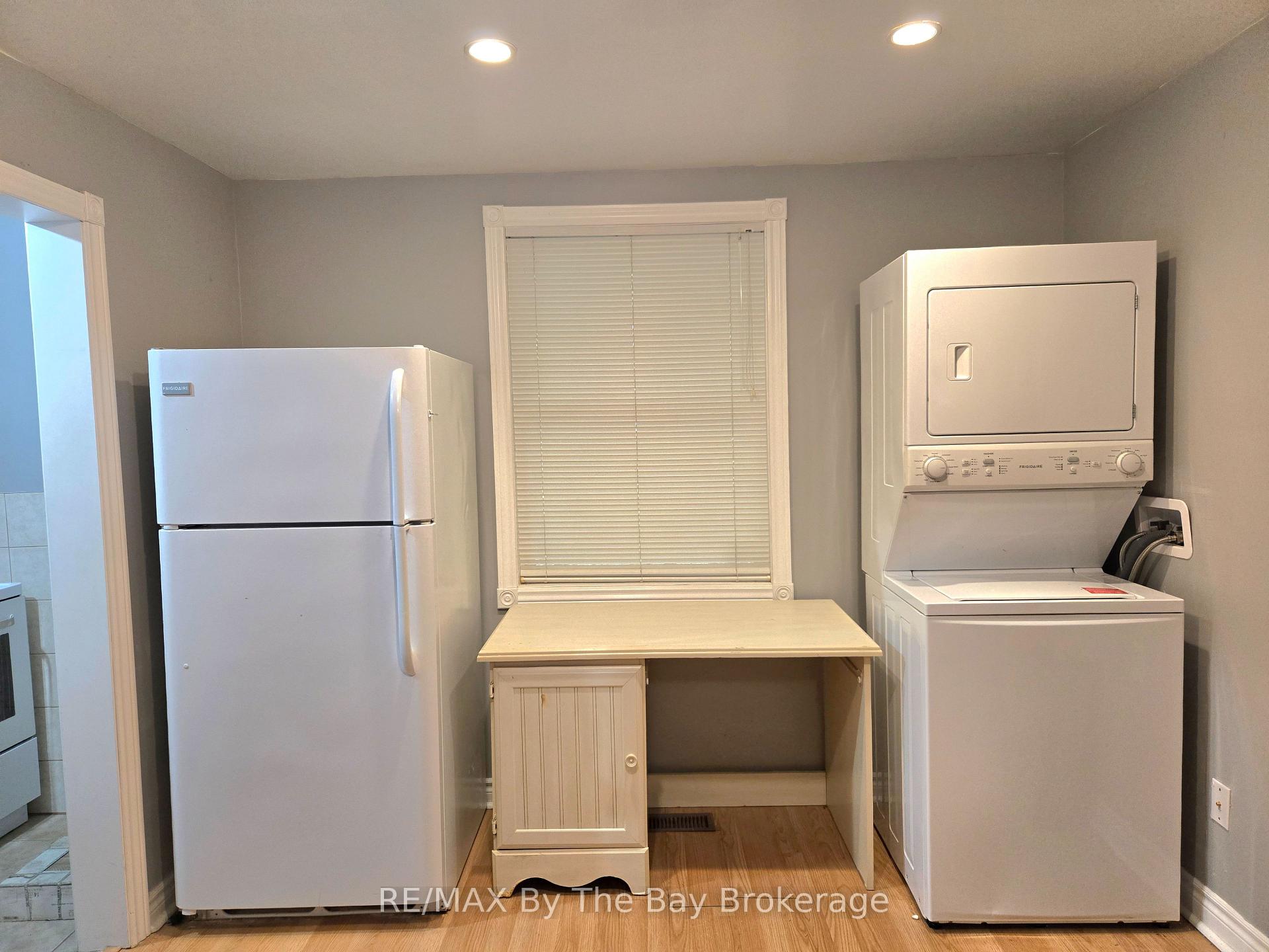 Photo 11 of 31 Forest Avenue, Wasaga Beach — HOMEH
