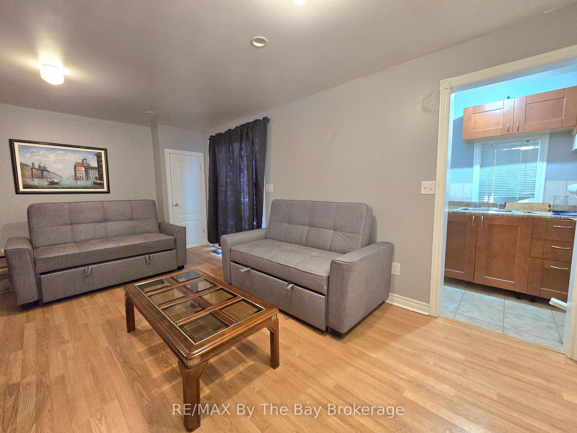 Photo 12 of 31 Forest Avenue, Wasaga Beach — HOMEH