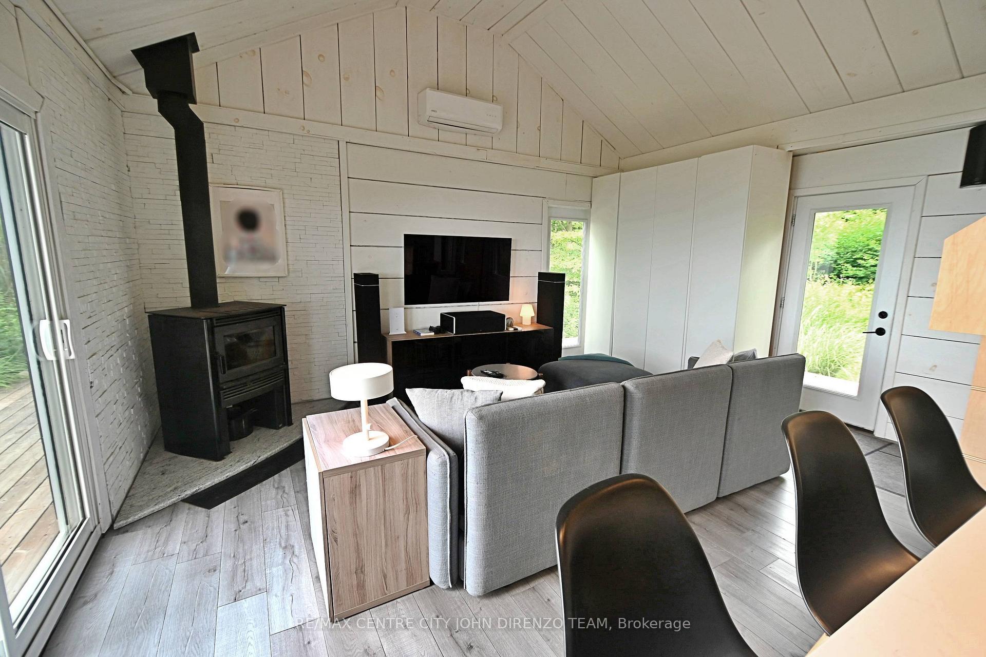 Photo 5 of 23407 Gray Line, West Elgin, Rural West Elgin — HOMEH