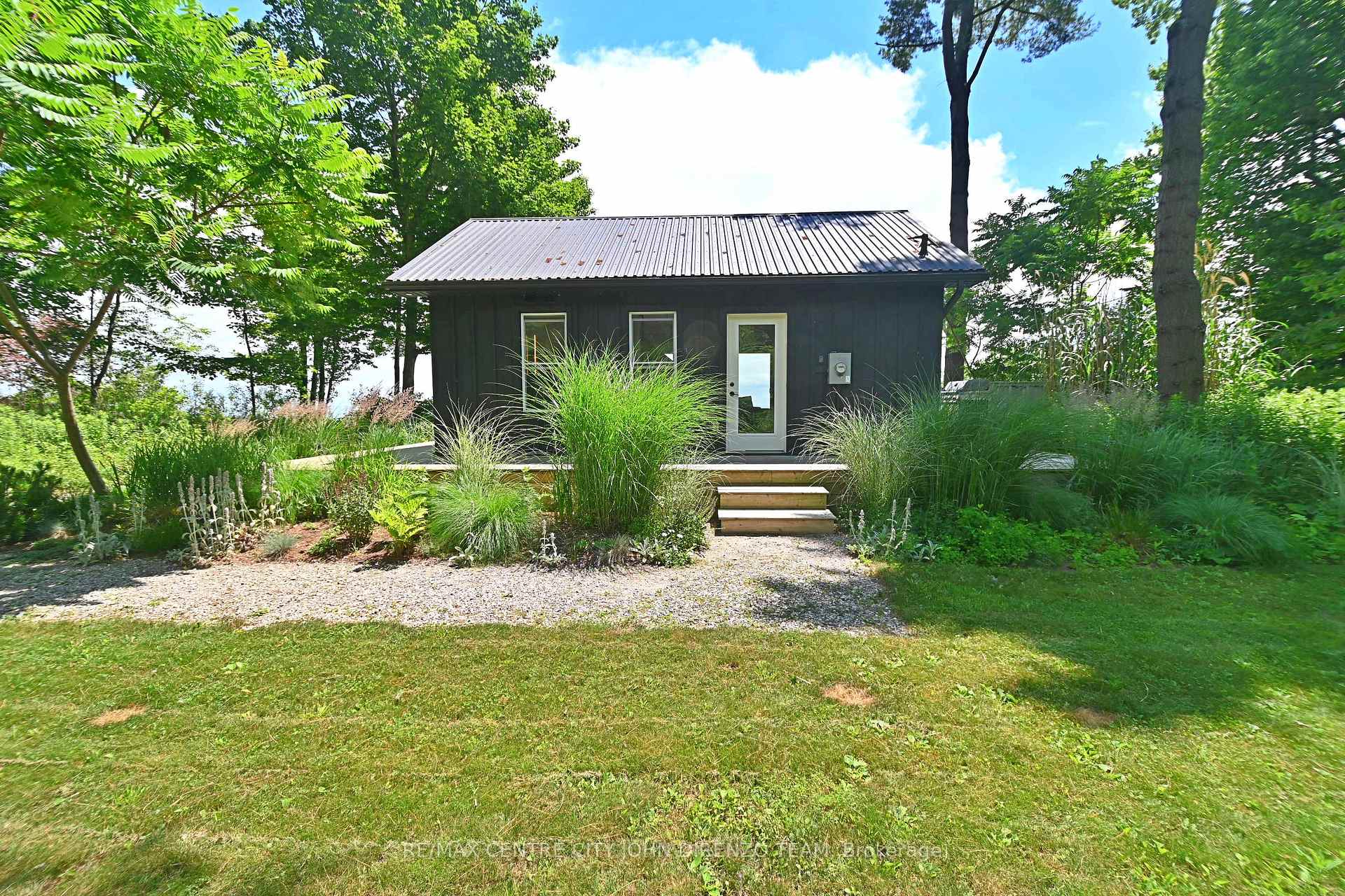 Photo 16 of 23407 Gray Line, West Elgin, Rural West Elgin — HOMEH