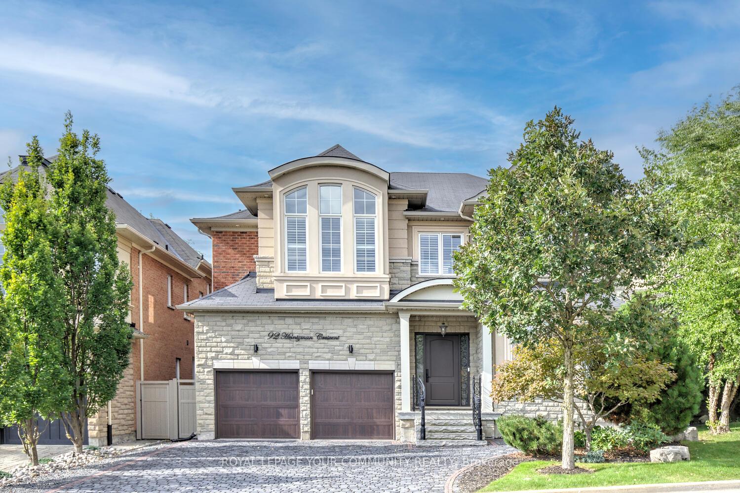 Front of 92 Heintzman Crescent