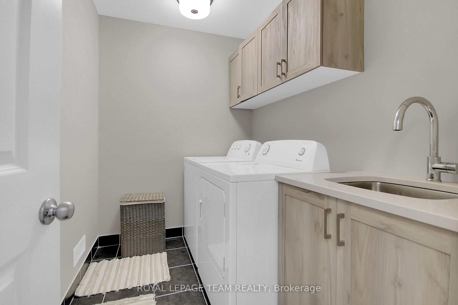 Photo 31 of 35 Mandevilla Crescent, Ottawa, Blossom Park/Kemp Park/Findlay Creek — HOMEH