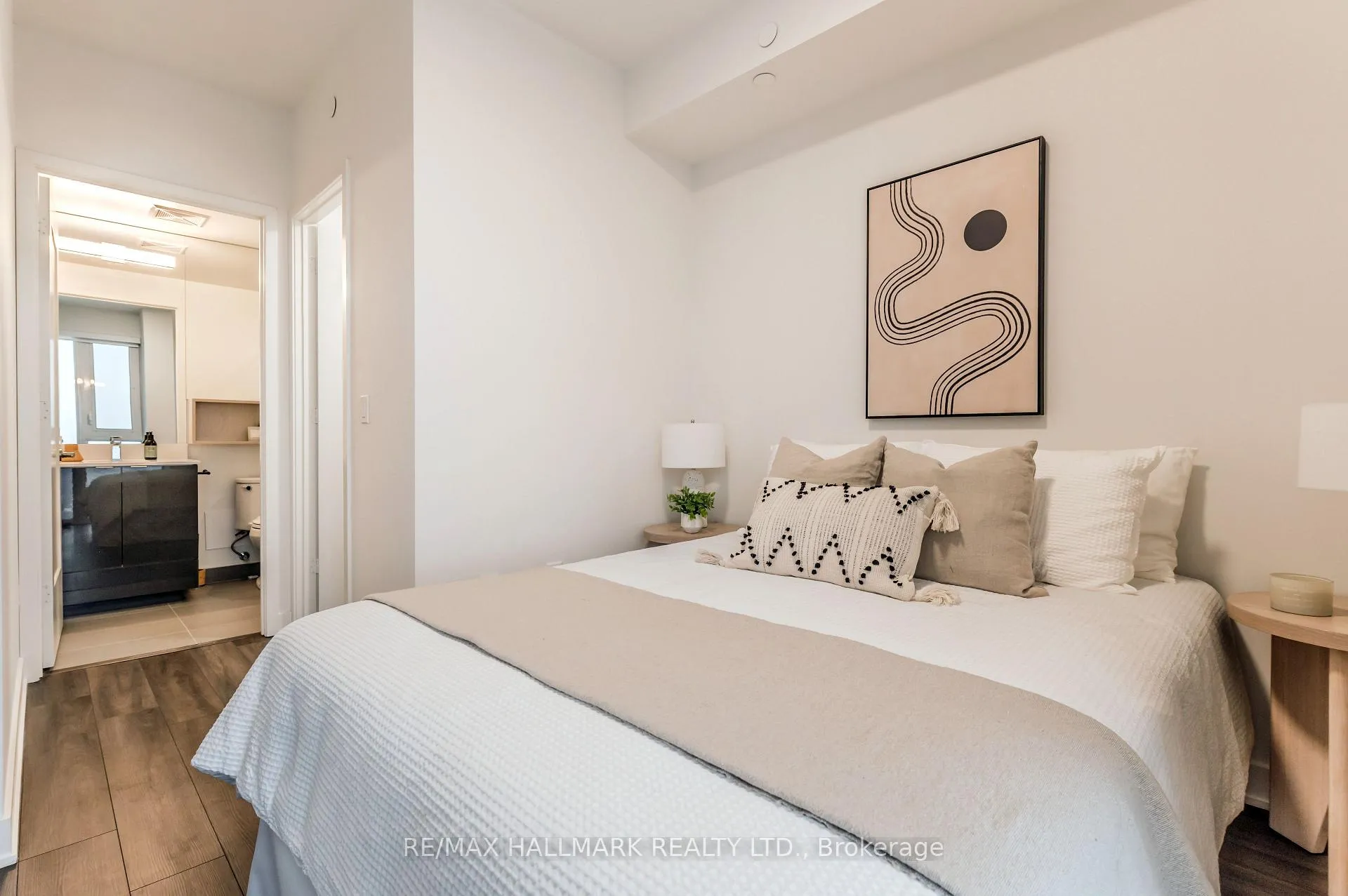 Photo 27 of Unit 2401 E, 70 Princess St E, Toronto, Waterfront Communities — HOMEH