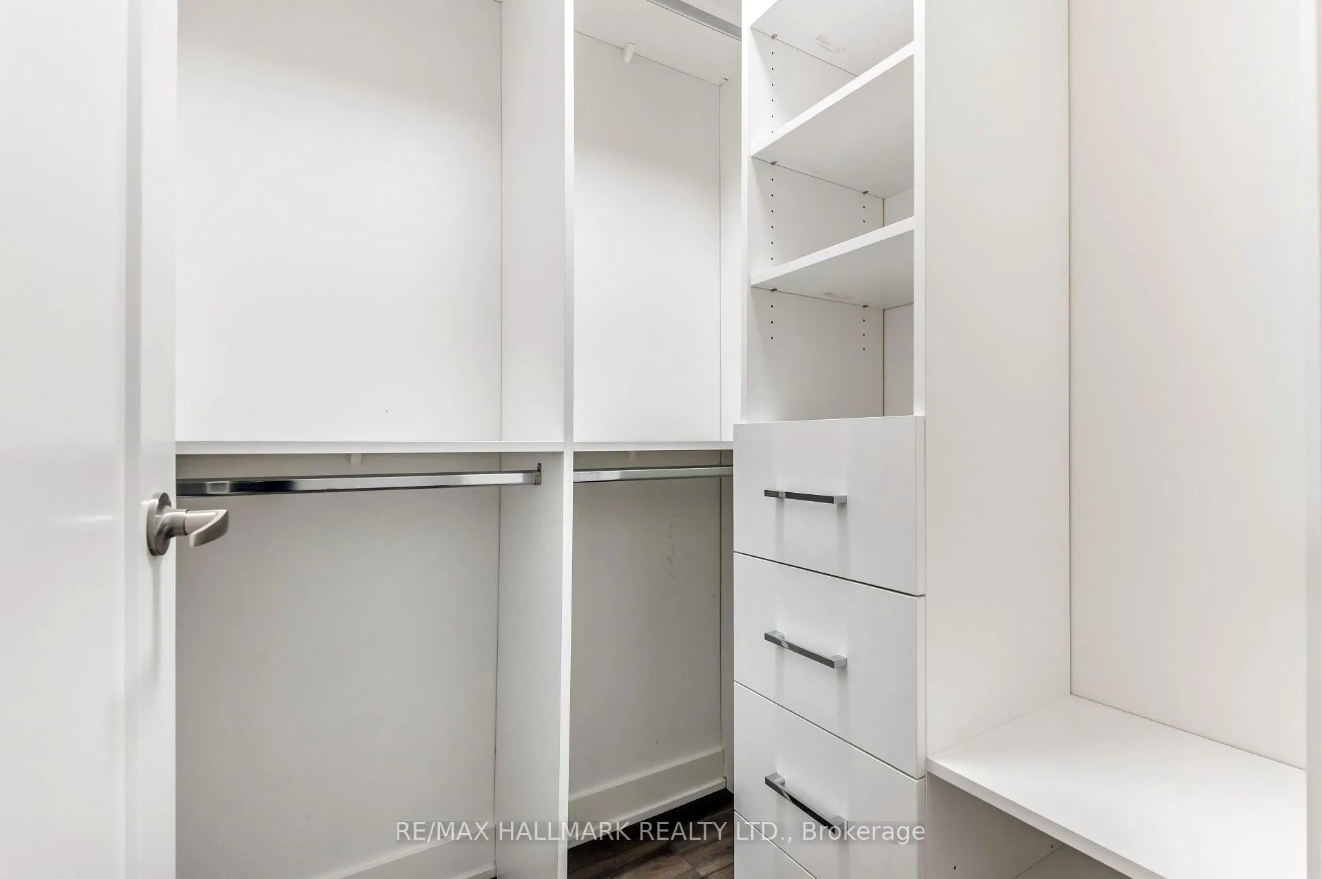 Photo 30 of Unit 2401 E, 70 Princess St E, Toronto, Waterfront Communities — HOMEH