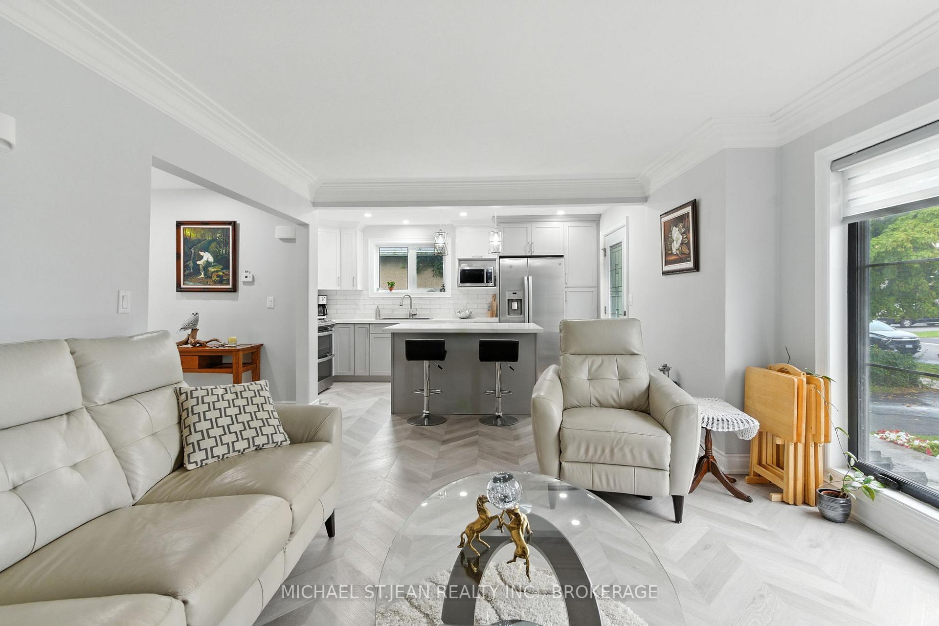 Photo 12 of 29 Sauer Avenue, Welland, Lincoln/Crowland — HOMEH