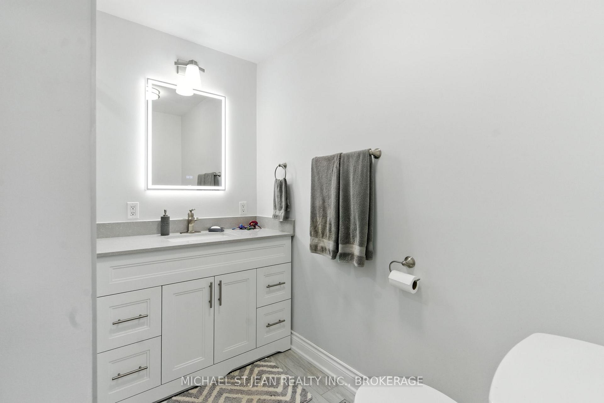 Photo 17 of 29 Sauer Avenue, Welland, Lincoln/Crowland — HOMEH