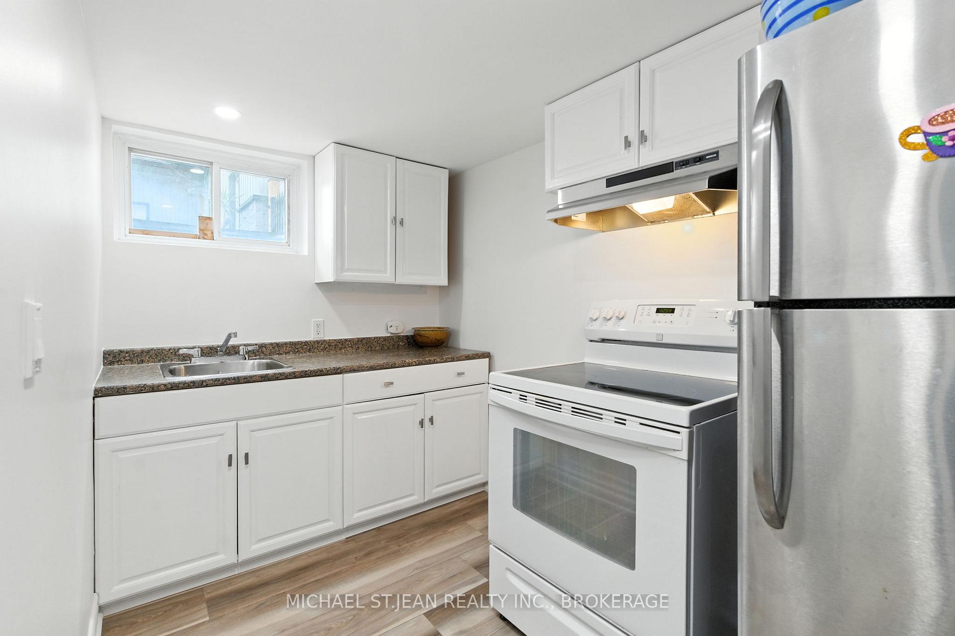 Photo 33 of 29 Sauer Avenue, Welland, Lincoln/Crowland — HOMEH
