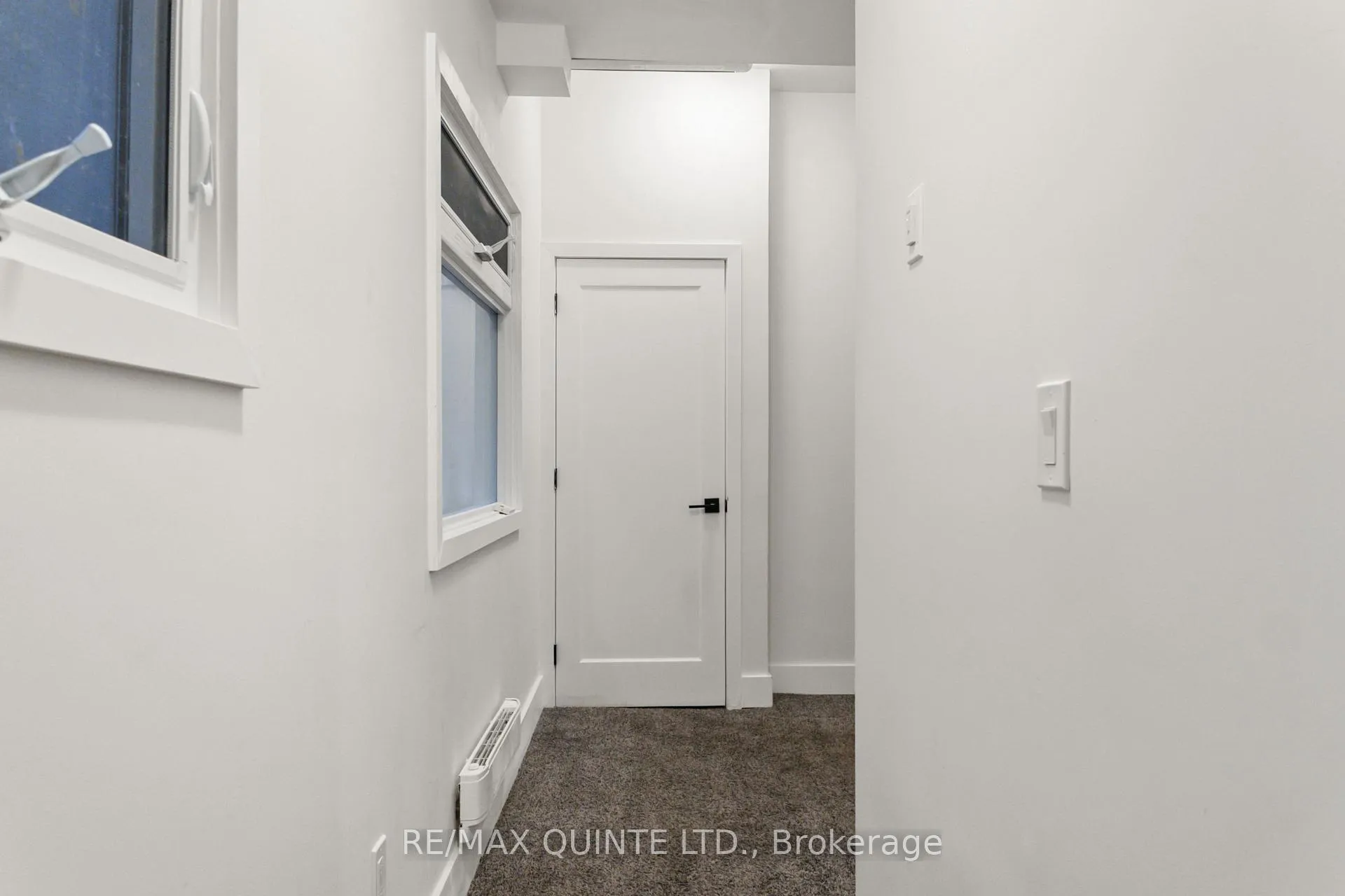 Photo 5 of Unit 101, 363 Front Street, Belleville, Belleville Ward — HOMEH