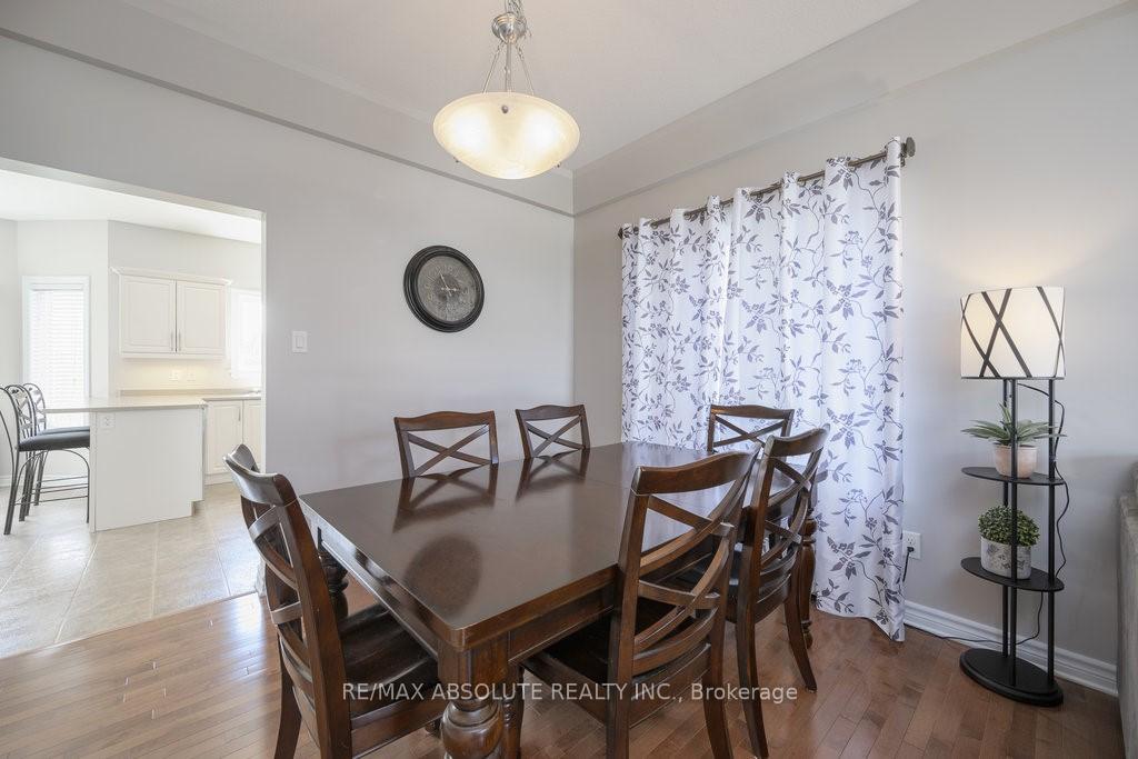 Photo 7 of 77 Carter Crescent, Arnprior — HOMEH