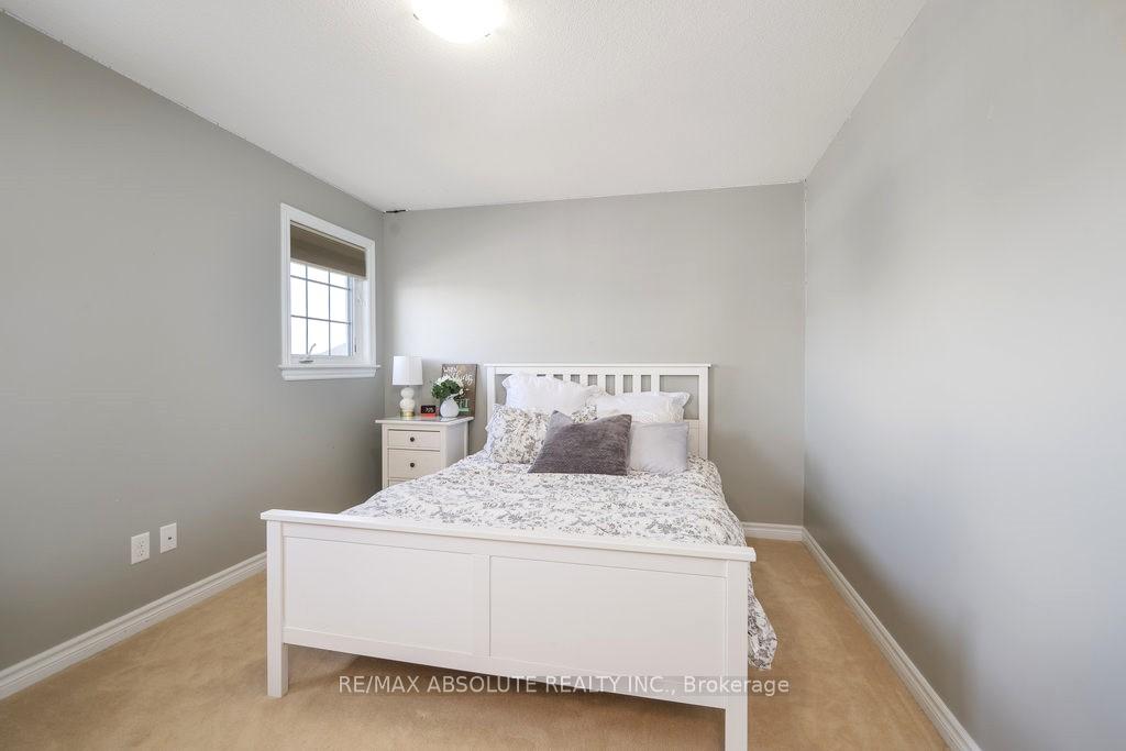 Photo 18 of 77 Carter Crescent, Arnprior — HOMEH