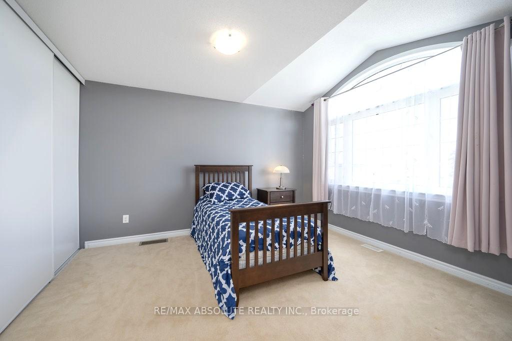 Photo 19 of 77 Carter Crescent, Arnprior — HOMEH
